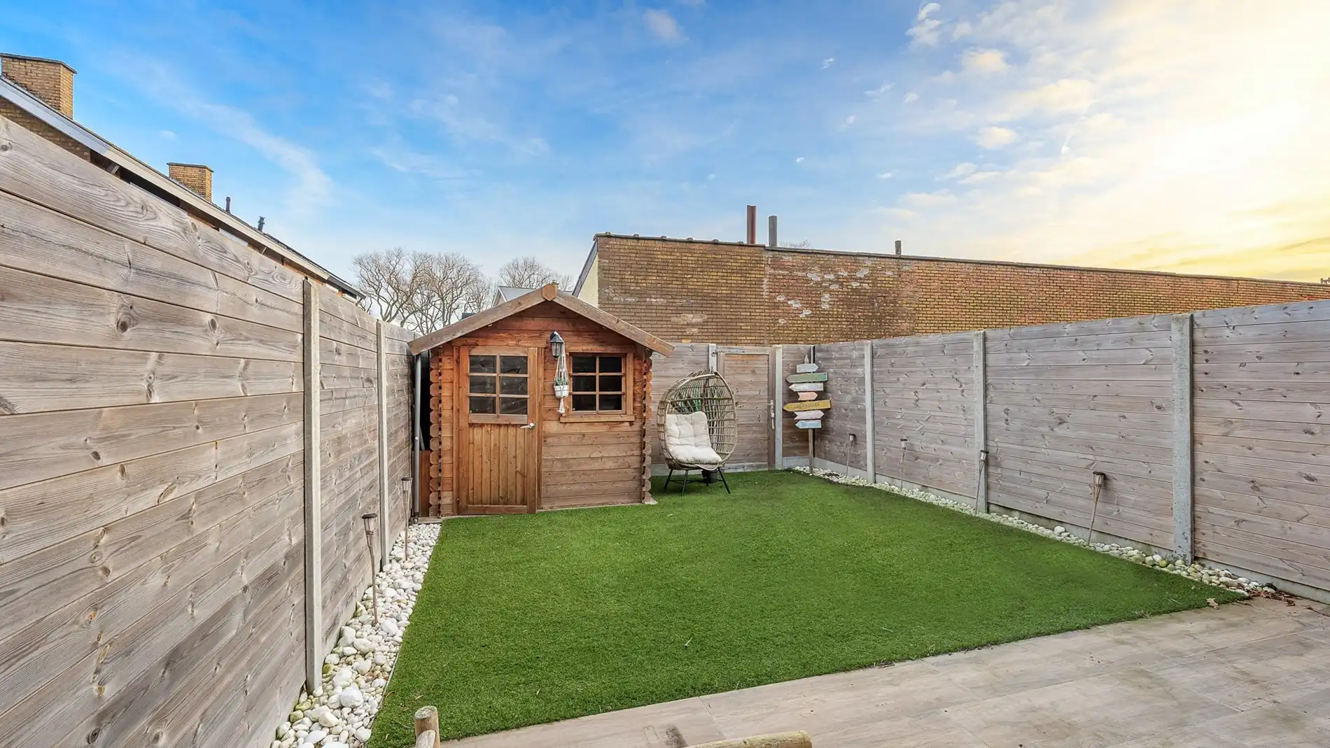 Quasi nieuwbouwwoning in een deelgemeente van Brugge foto 6