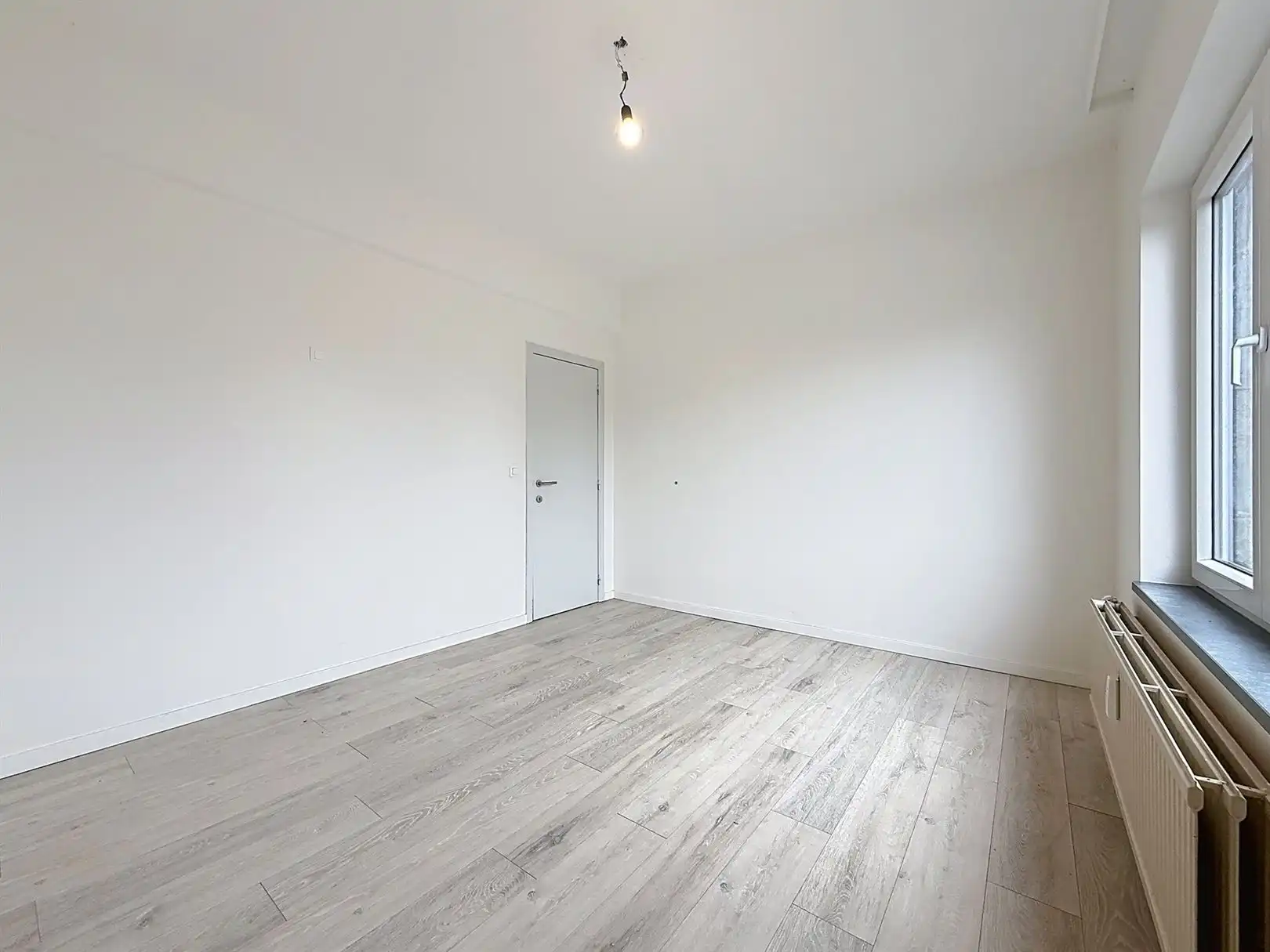 Gelijkvloers app, 2 slpks, kelder, garagebox foto 16