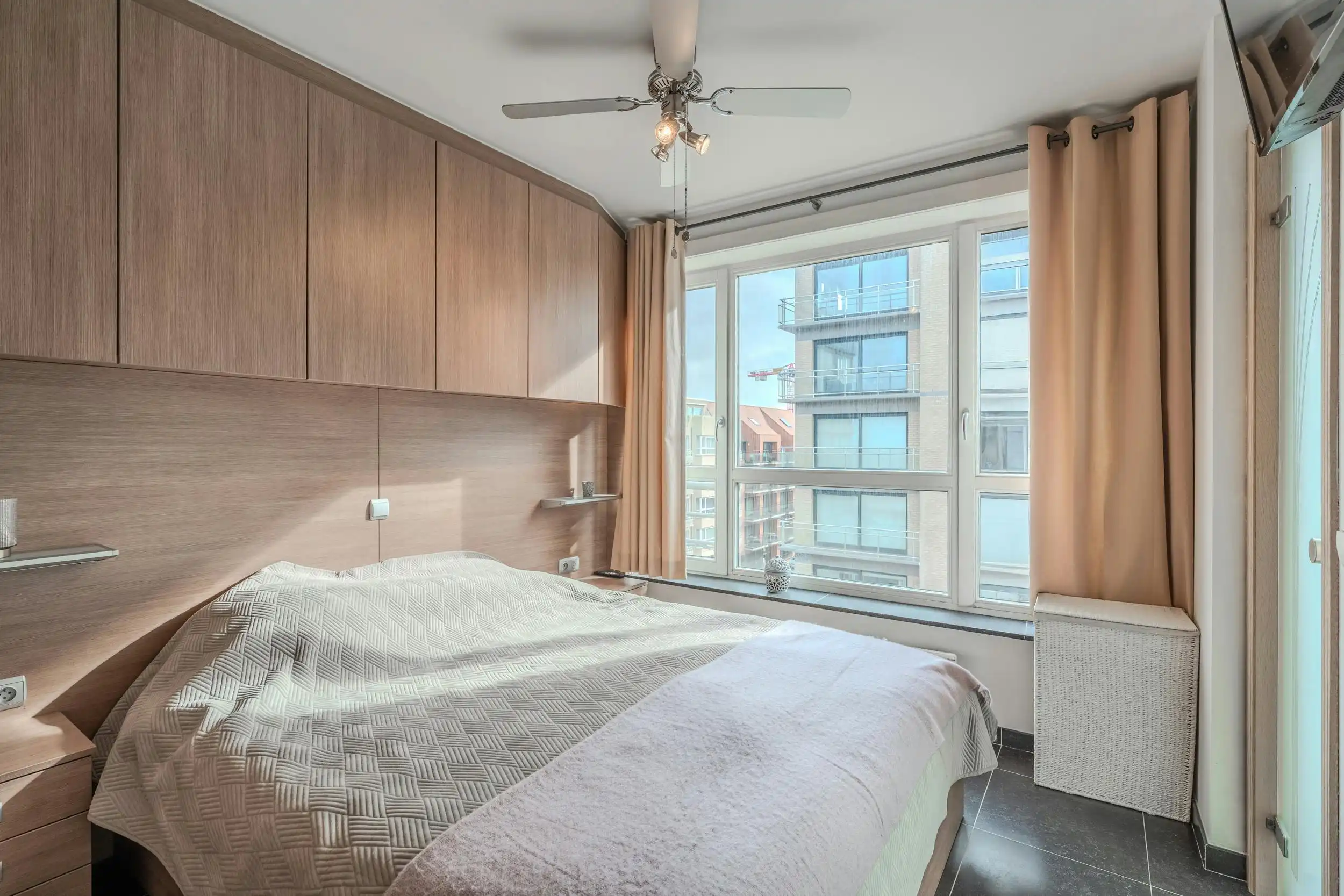 Lichtrijk hoekappartement met 3 slaapkamers op topligging! foto 14