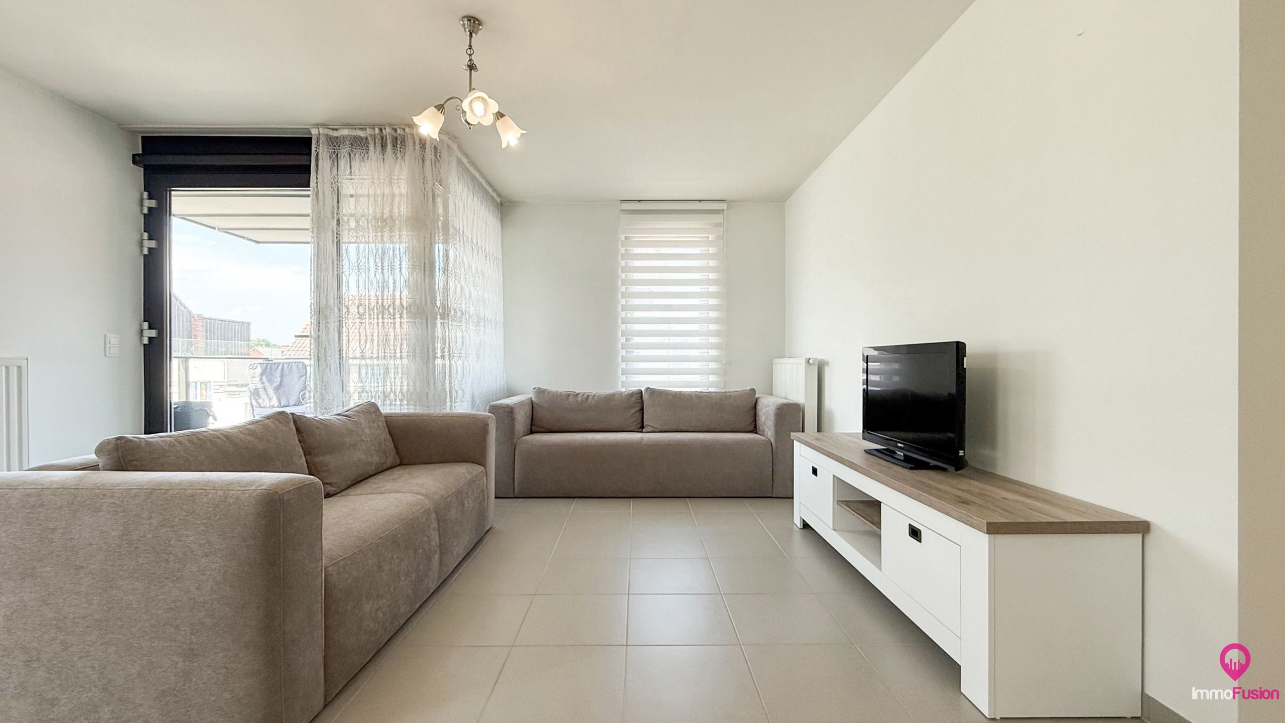 Modern instapklaar appartement met 2slk en een leuk terras! foto 6