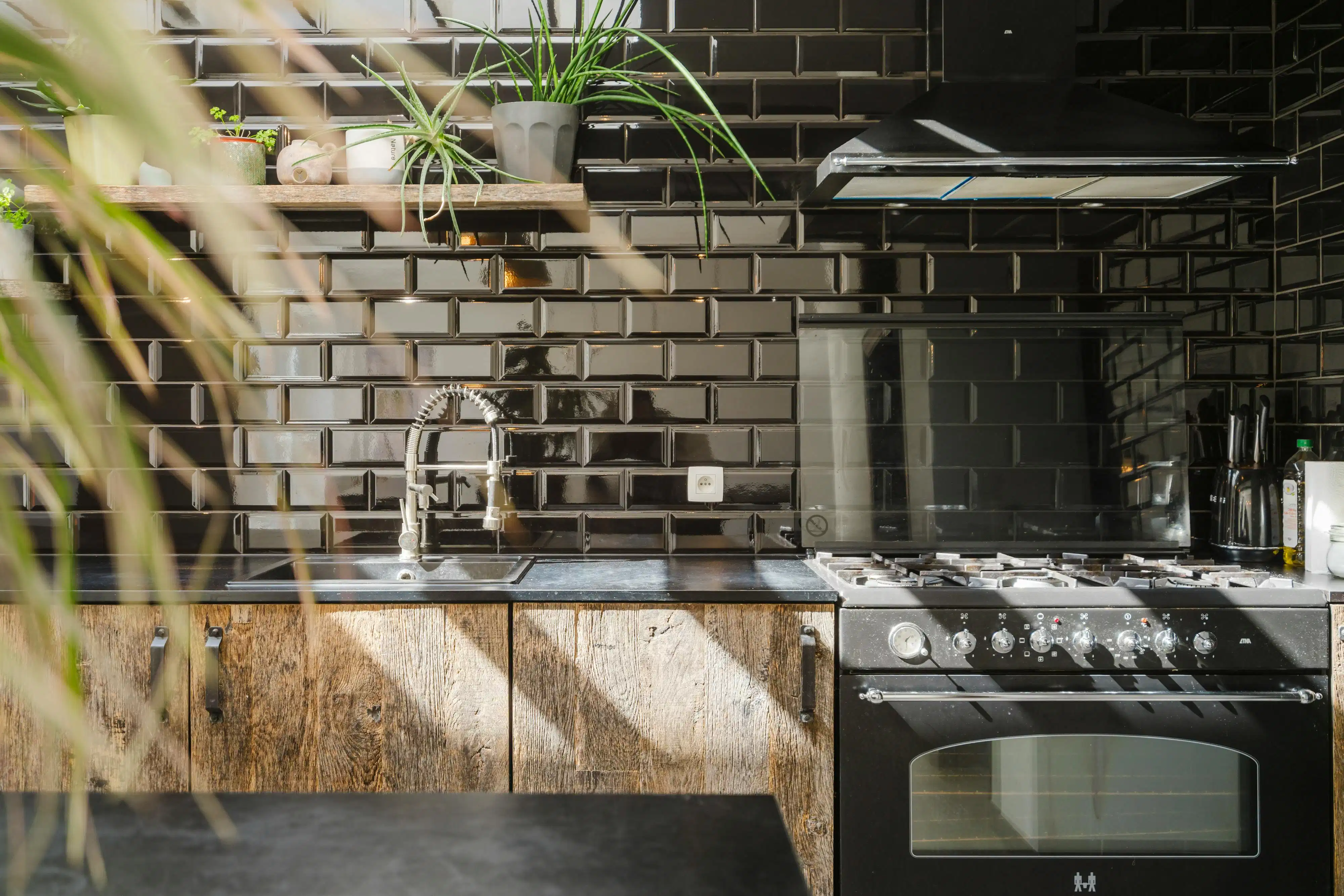 Hoofdfoto van de publicatie: Instapklare woning met 1.200m² perceel in Heule.