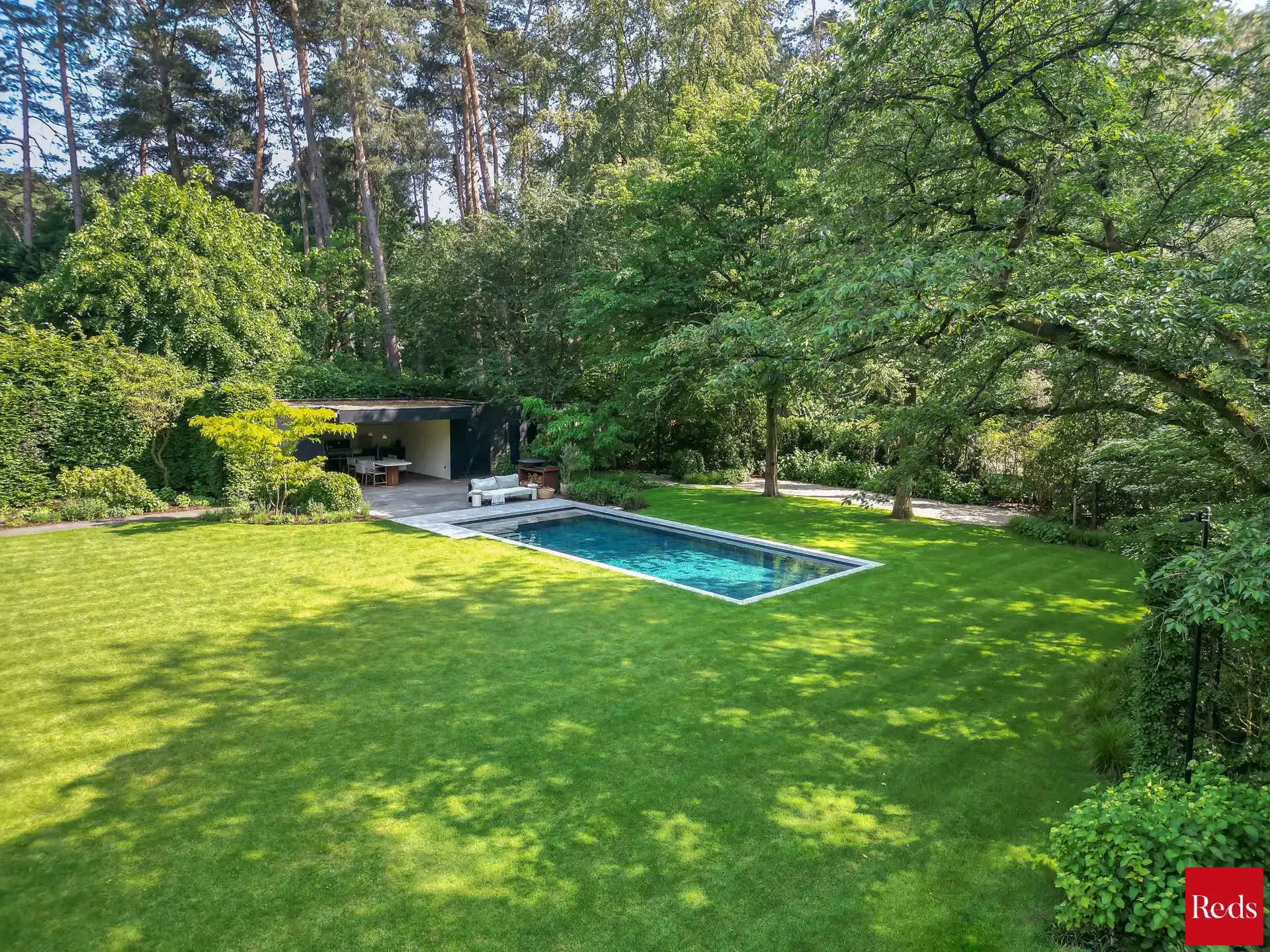 Architectenvilla met zwembad en ZW tuin in Hof Ter Linden foto 26