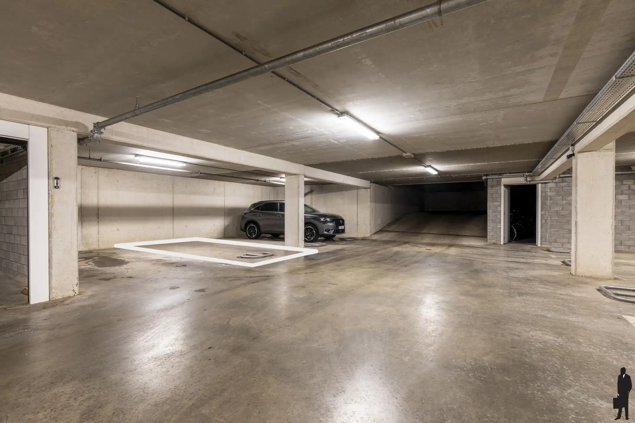 Uitstekend, licht appartement - riant zonneterras en garage foto 20