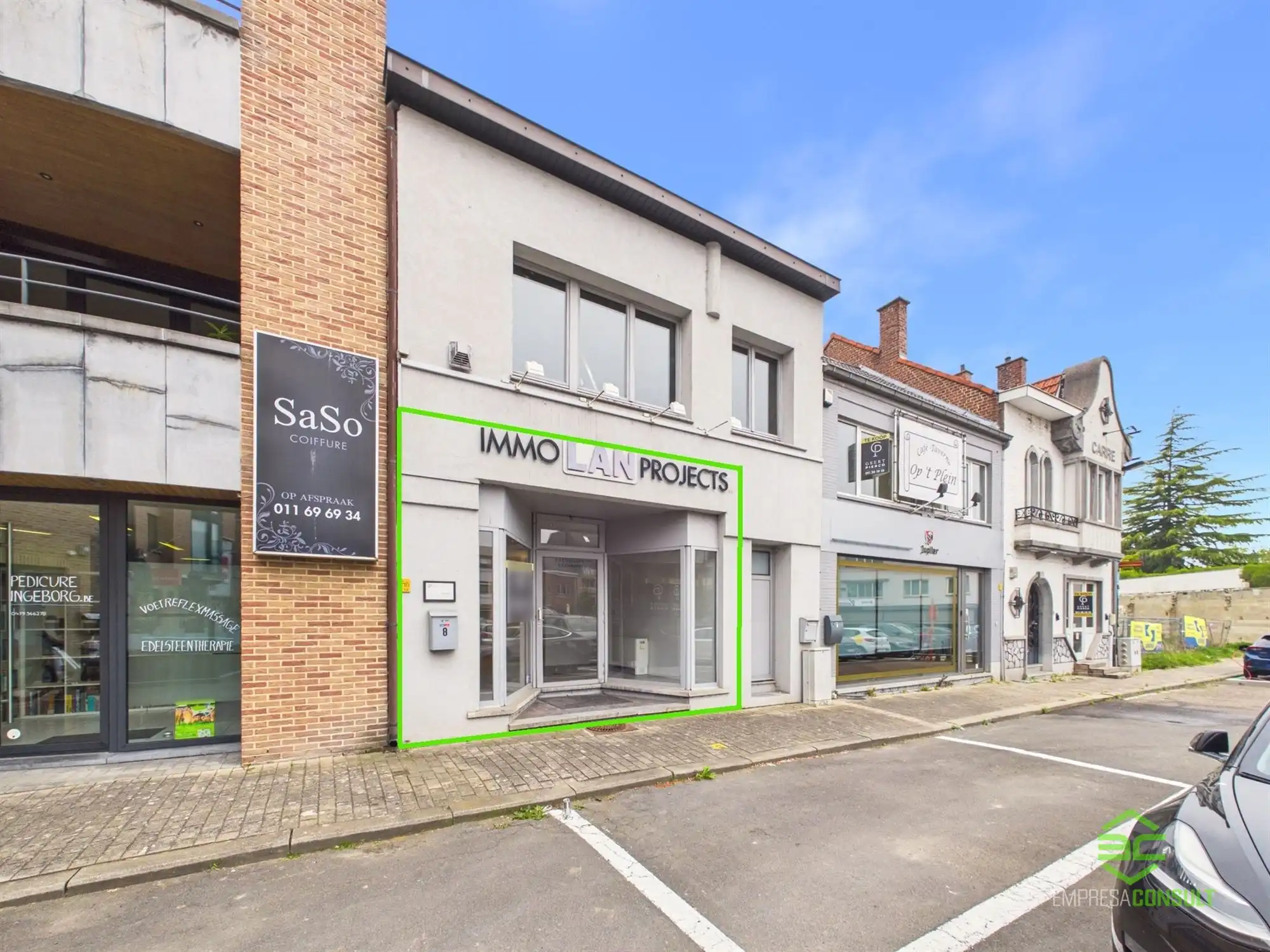 Handelsruimte van 70m² in het centrum! foto {{pictureIndex}}