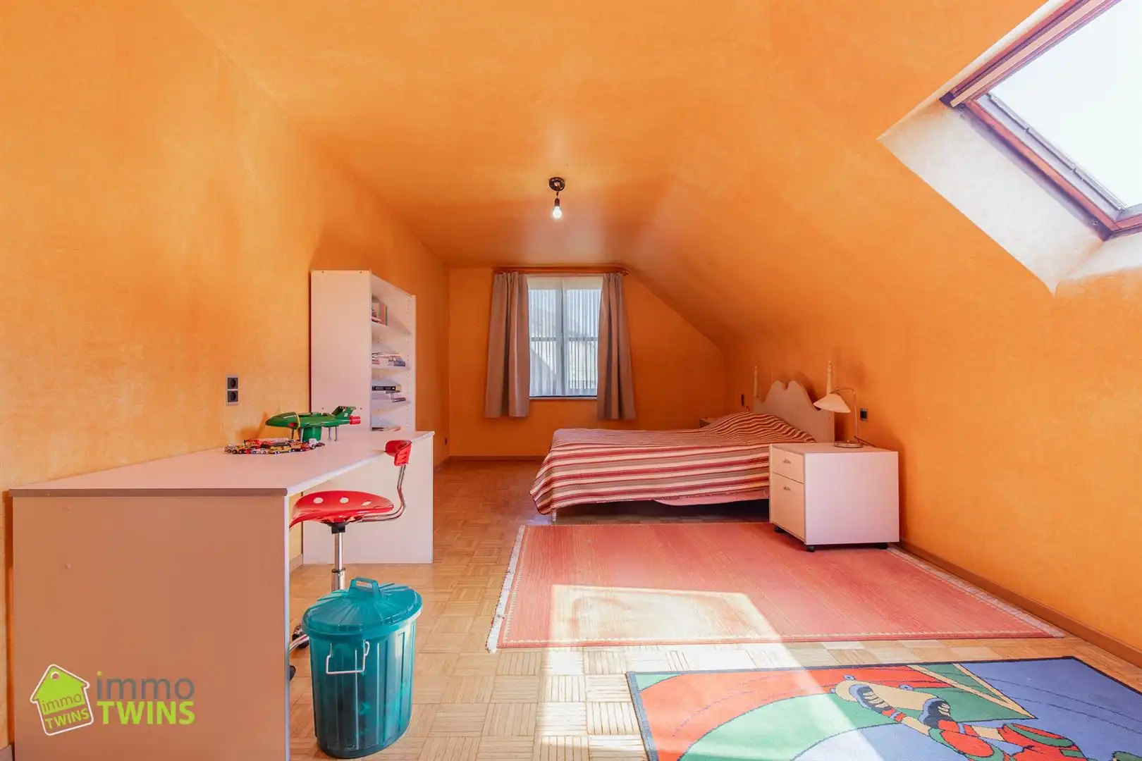 Uitzonderlijk ruime en veelzijdige praktijkwoning / cohousing met tal van mogelijkheden foto 36