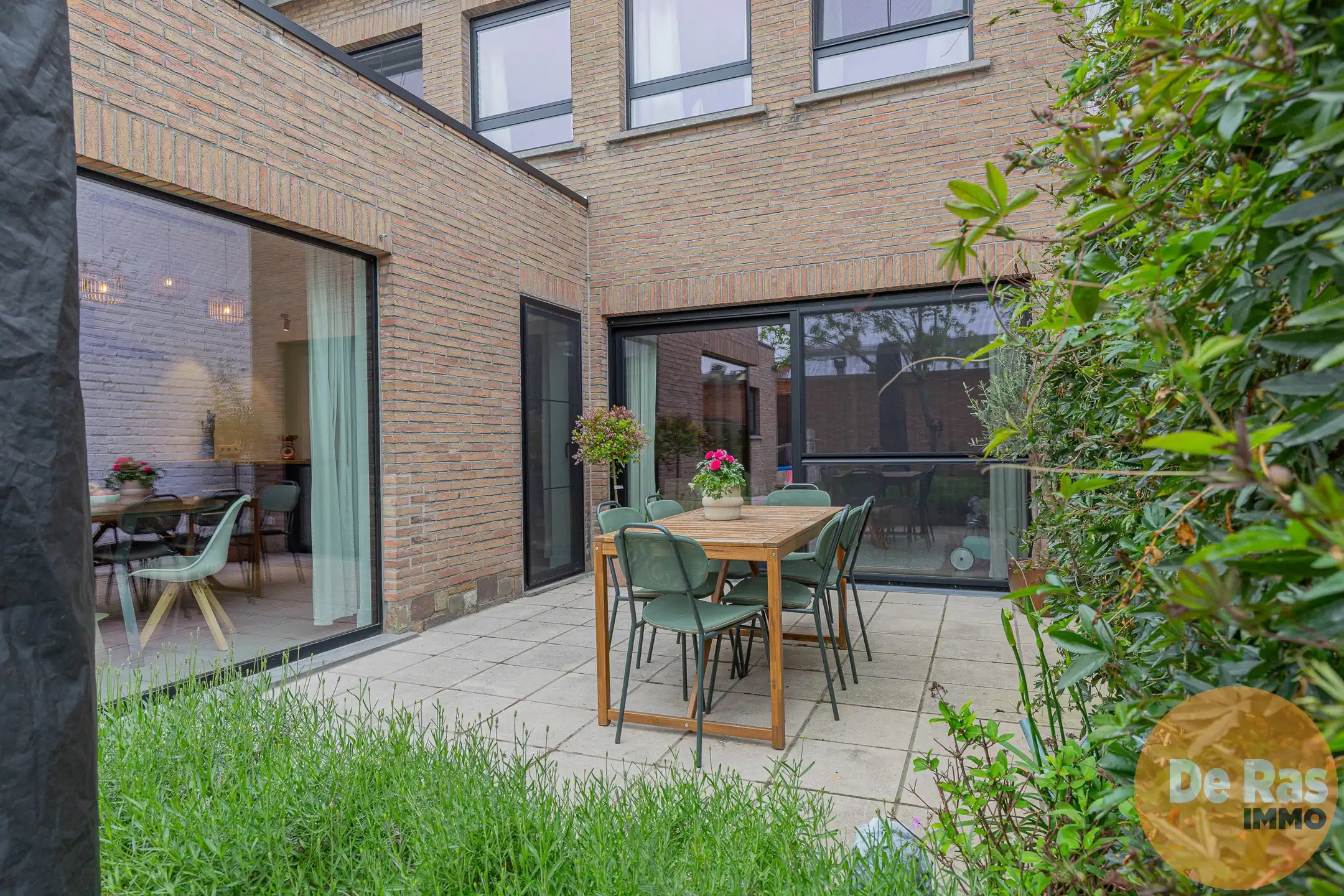 WETTEREN - Ruime instapklare woning met grote garage foto 19
