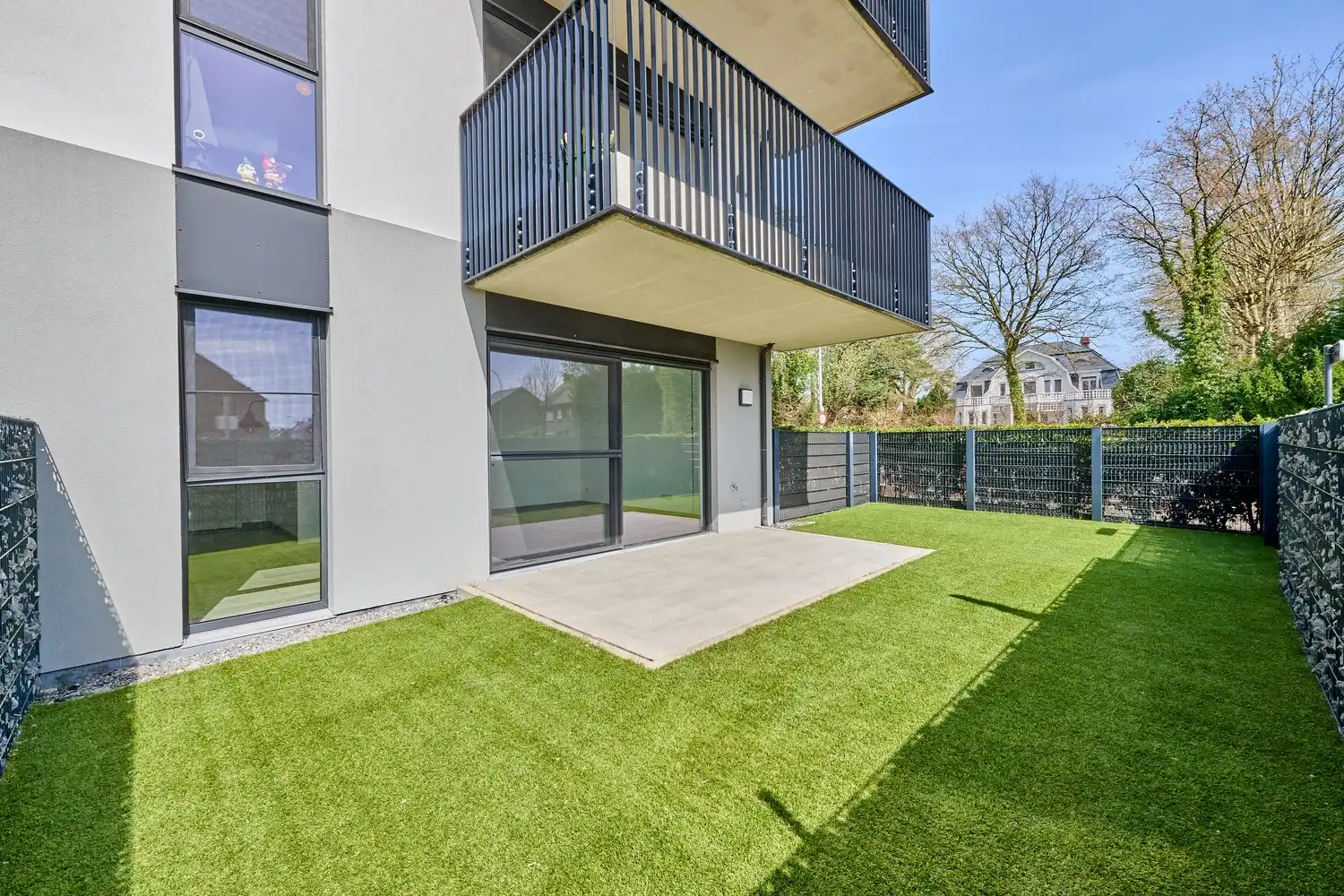 Stijlvol gelijkvloers appartement met zongerichte tuin - EPC11! foto 13