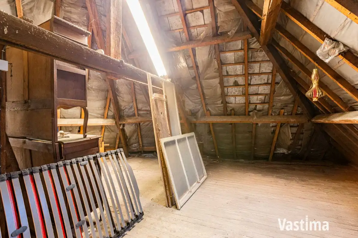 Uniek pand bestaande uit 2 woongelegenheden, garage en buitenruimte foto 28