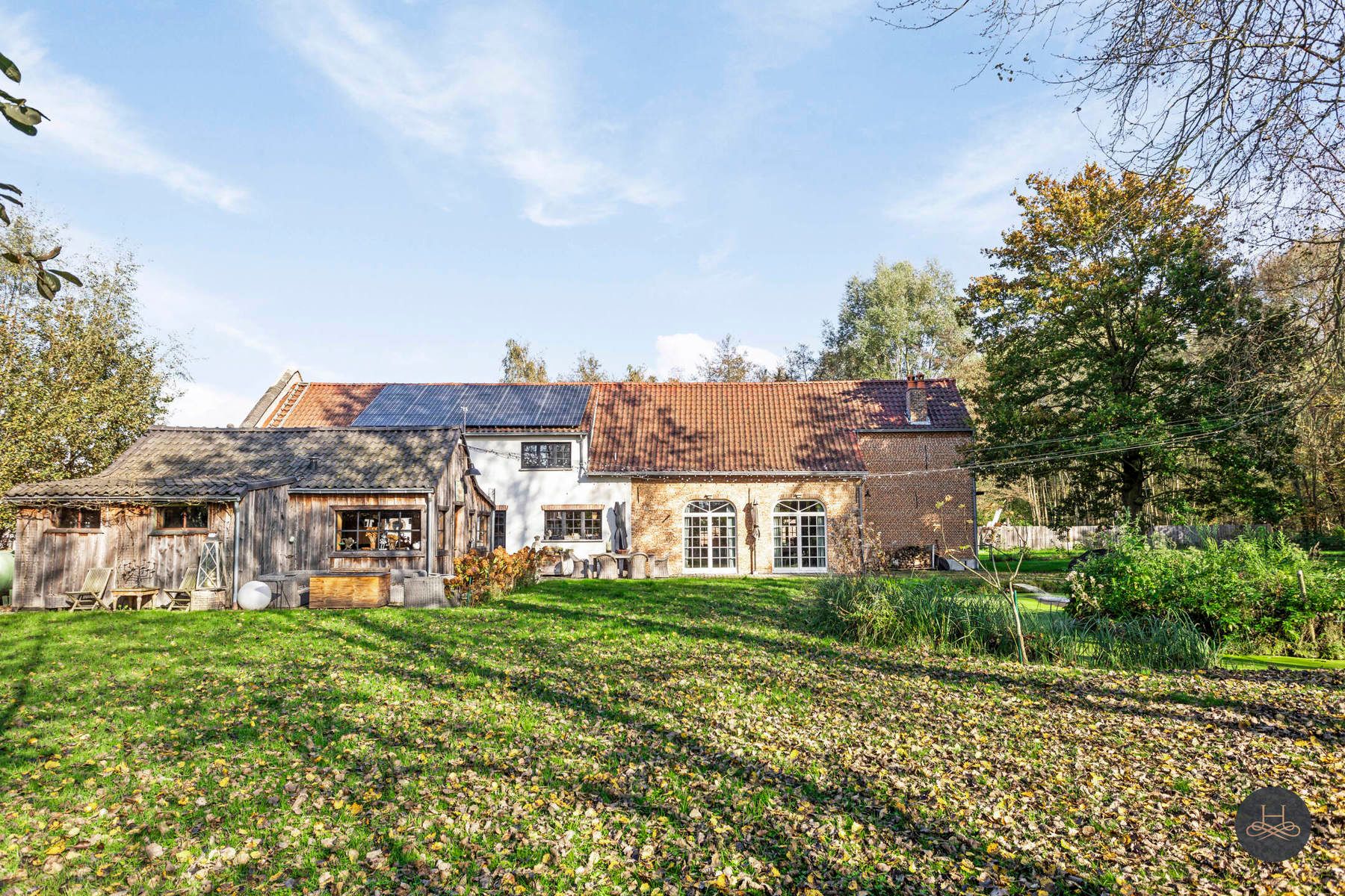 Gerenoveerde rustig gelegen historische hoeve op 45 are  foto 56