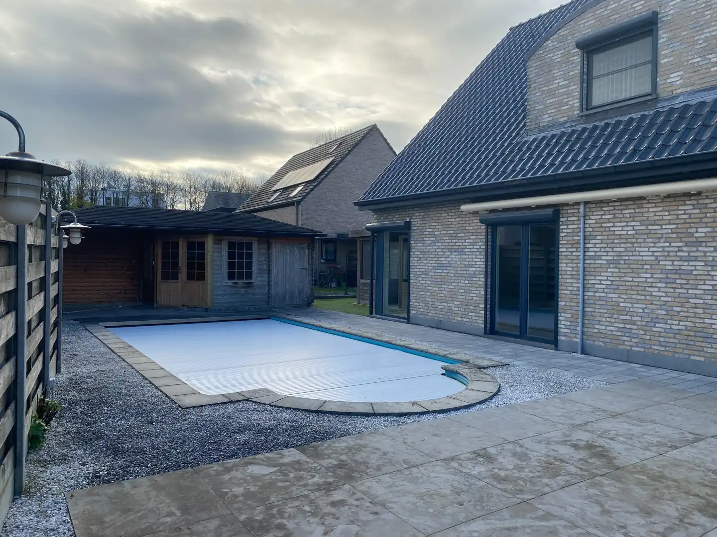 Ruime villa met tuin en zwembad op rustige ligging in Eeklo foto 19