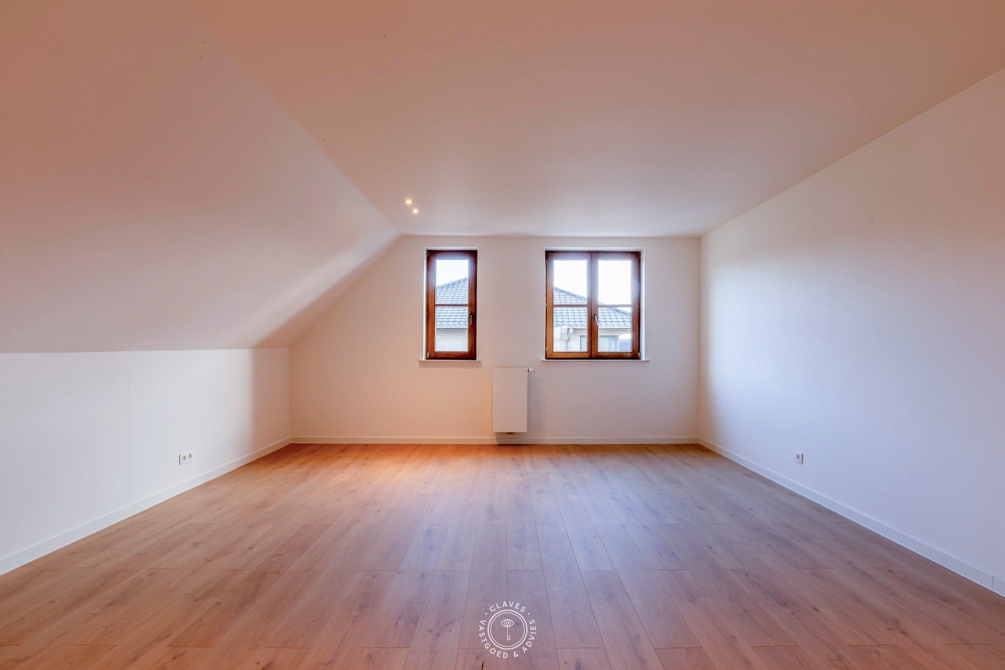 Prachtig gerenoveerde villa met westelijk georiënteerde tuin foto 26