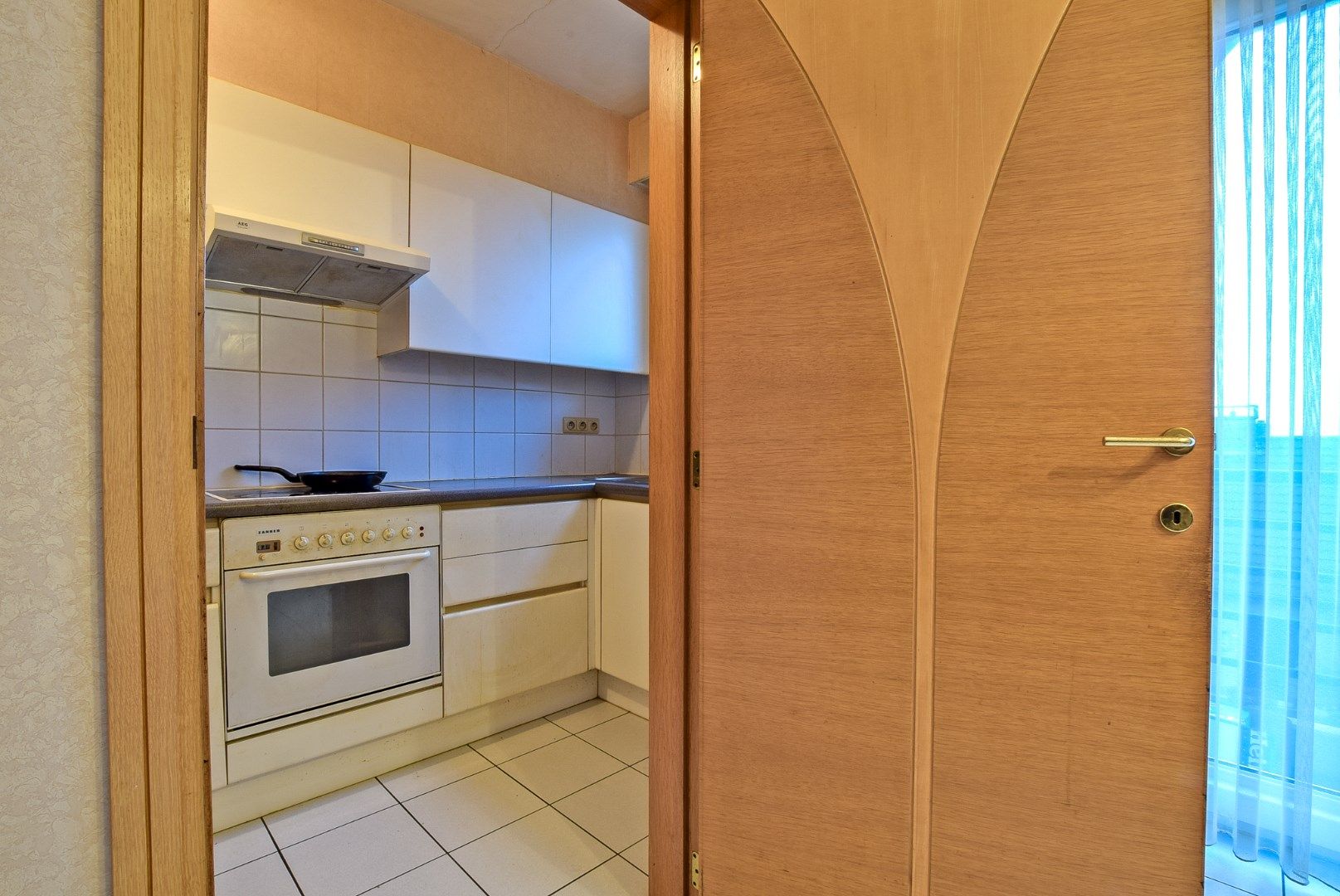 Instapklaar 2-slaapkamer appartement in centrum Diksmuide! foto 5