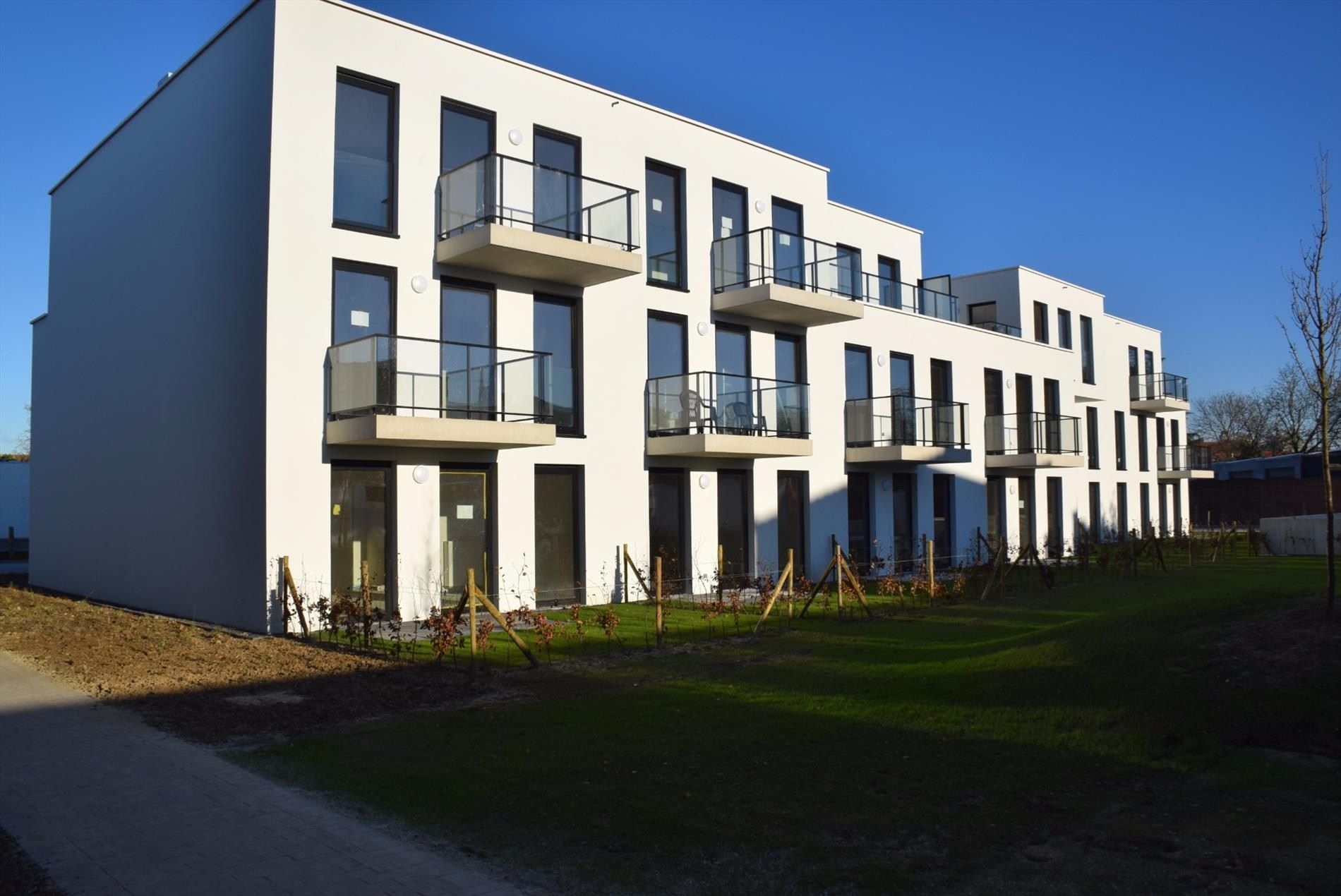 NIEUWBOUW APPARTEMENT MET TWEE SLAAPKAMERS EN TERRAS foto 9