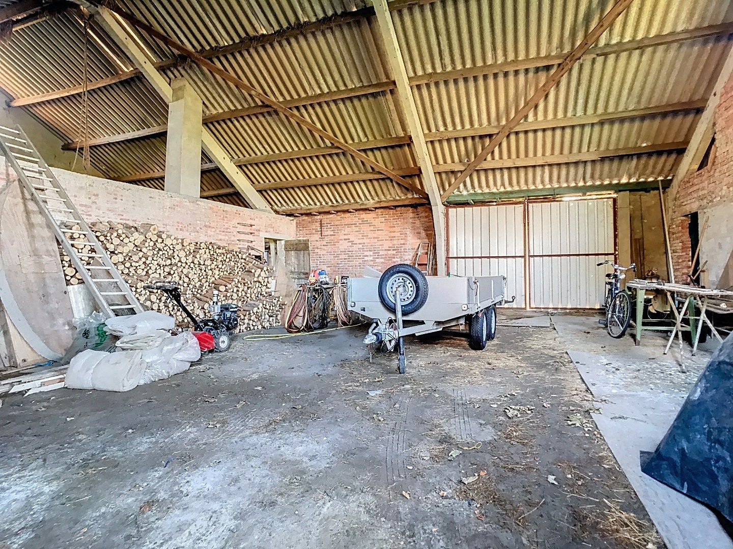 Landelijk wonen in dorpskern   foto 44