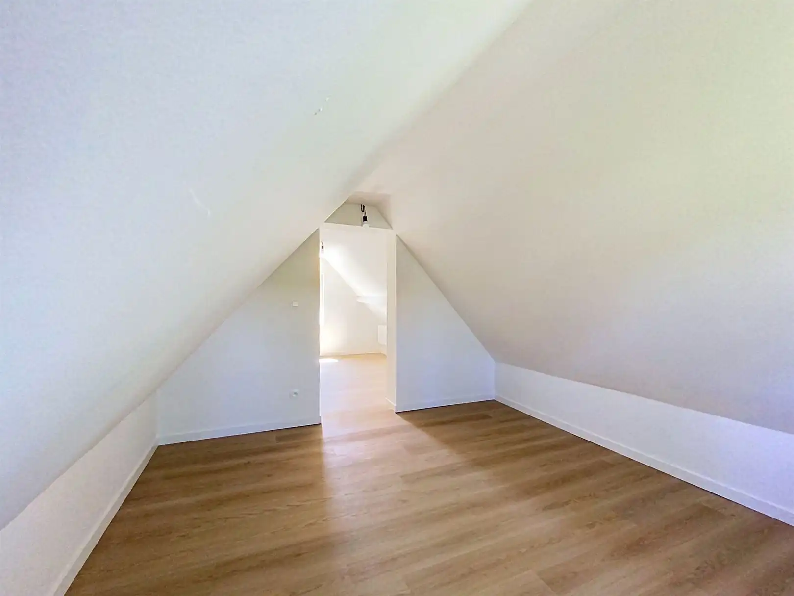 Charmant vernieuwde woning te Maria-ter-Heide foto 12