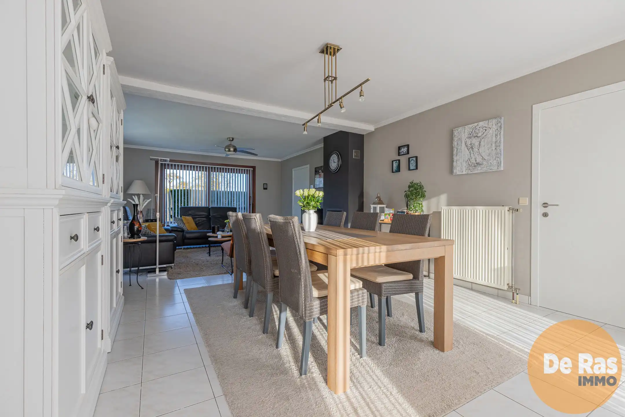 OORDEGEM - Instapklare bungalow/3 slp/garage en mooie tuin! foto 5