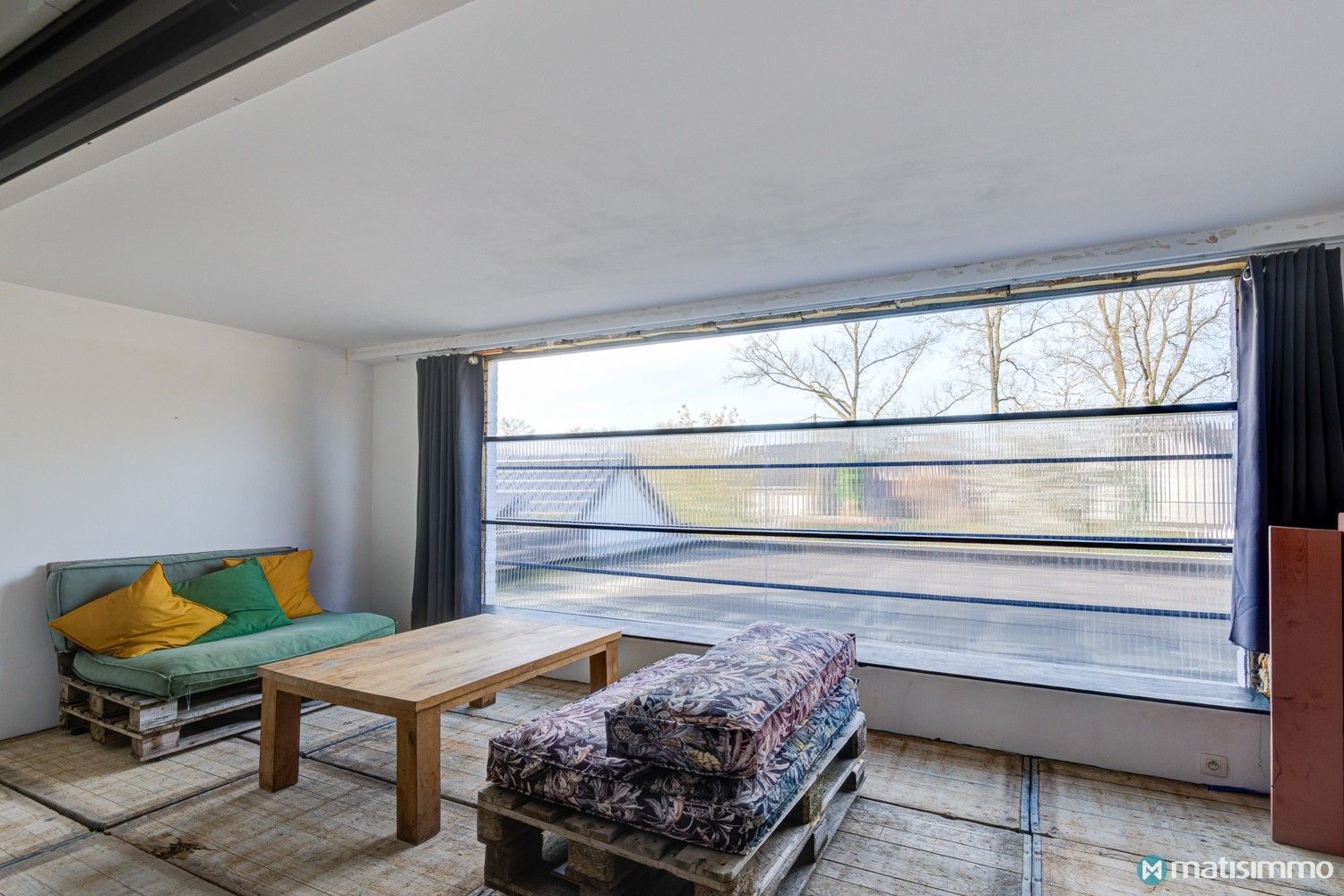 RUIM, DEELS GERENOVEERD DUPLEXAPPARTEMENT MET 3 SLAAPKAMERS, GROOT TERRAS, GARAGEBOX EN AUTOSTAANPLAATS foto 15