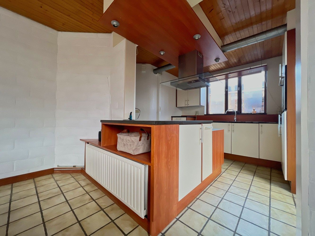 Instapklare, lichtrijke woning (4 slpks) + zonnige tuin foto 6