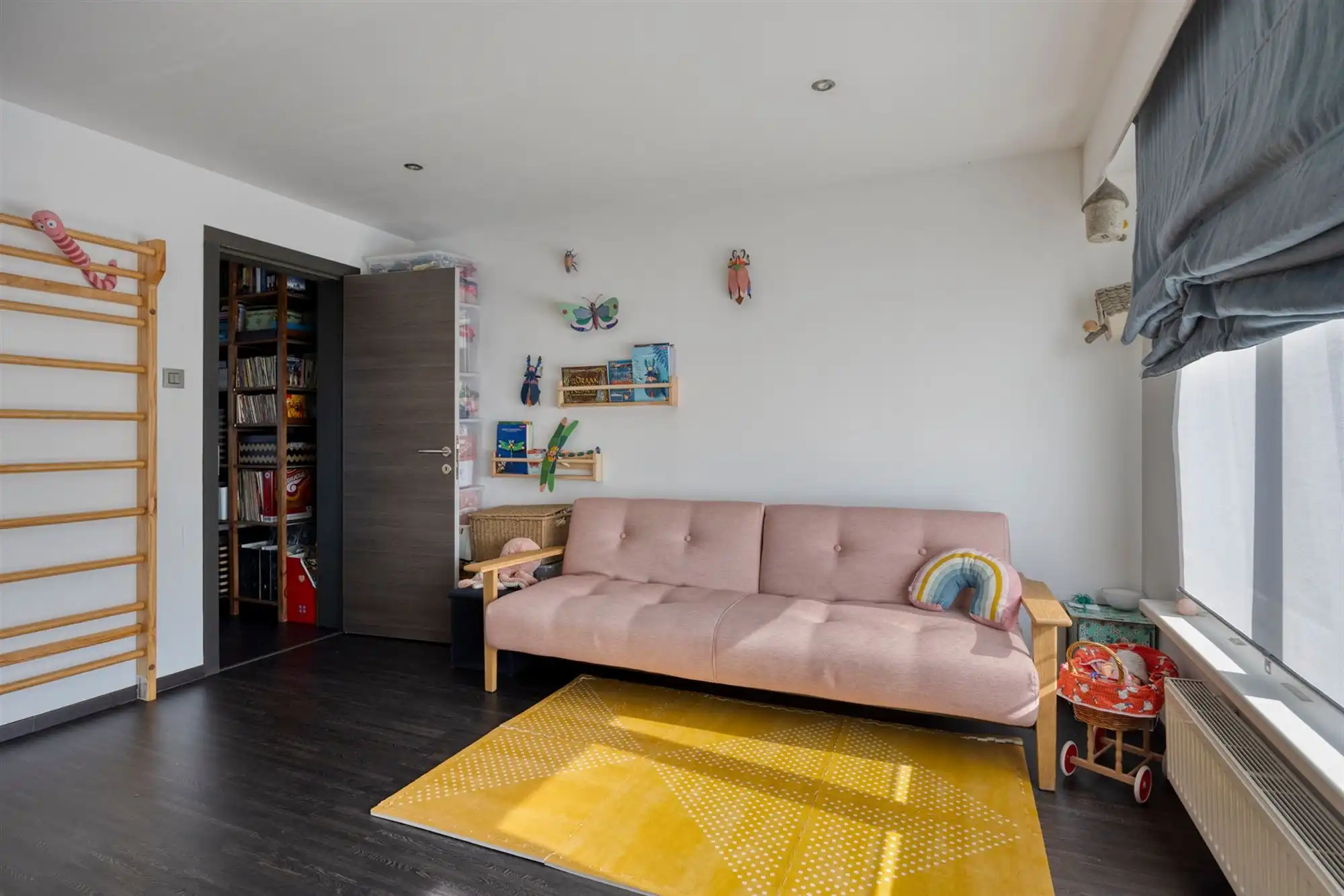 Verrassend ruime instapklare gezinswoning met garage foto 28