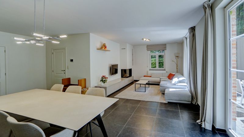Instapklare villa van 265m² in pastorale stijl op 11 are 93 ca met mooie tuin foto 30
