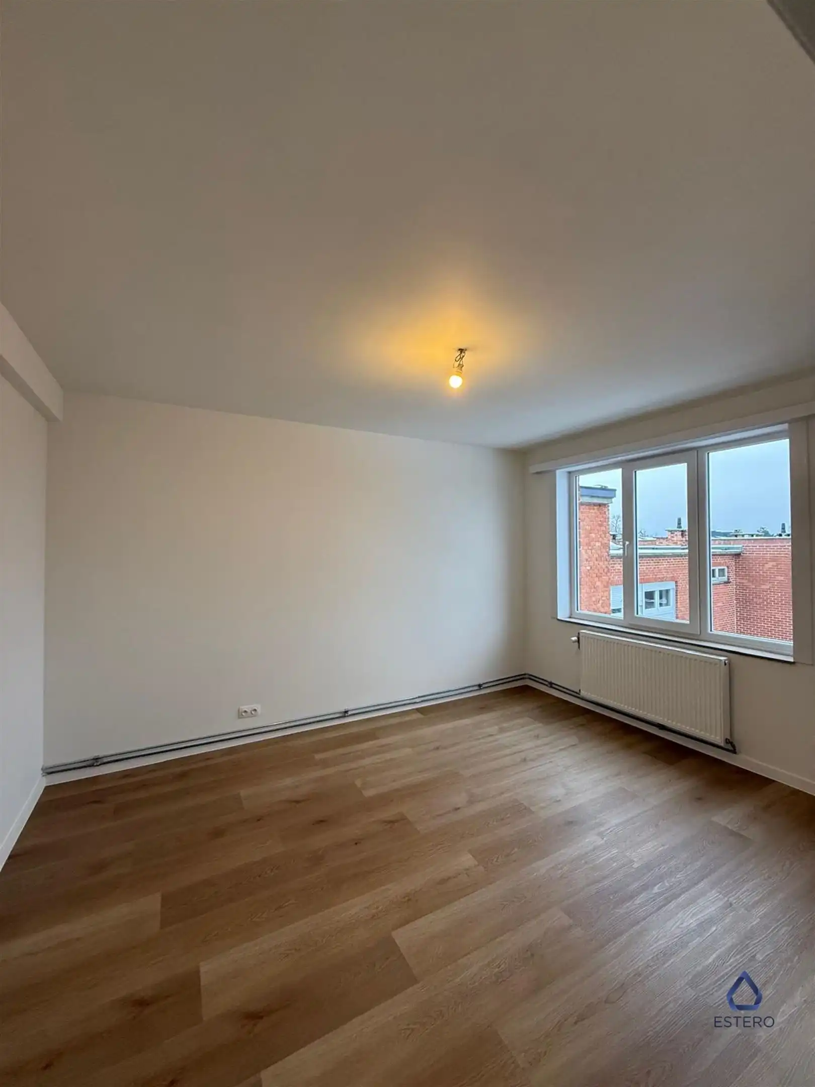 Prachtig gerenoveerd 2 slaapkamer appartement te Zellik foto 7