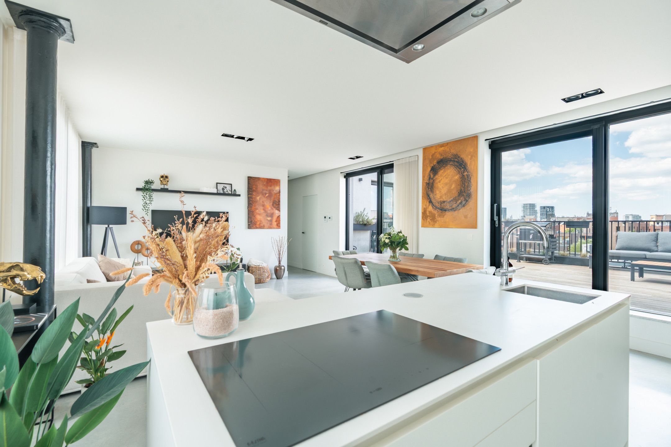 Luxe penthouse met zonneterras (40m²) in de begeerde Markgravewijk – instapklaar, lichtrijk en energiezuinig foto 11