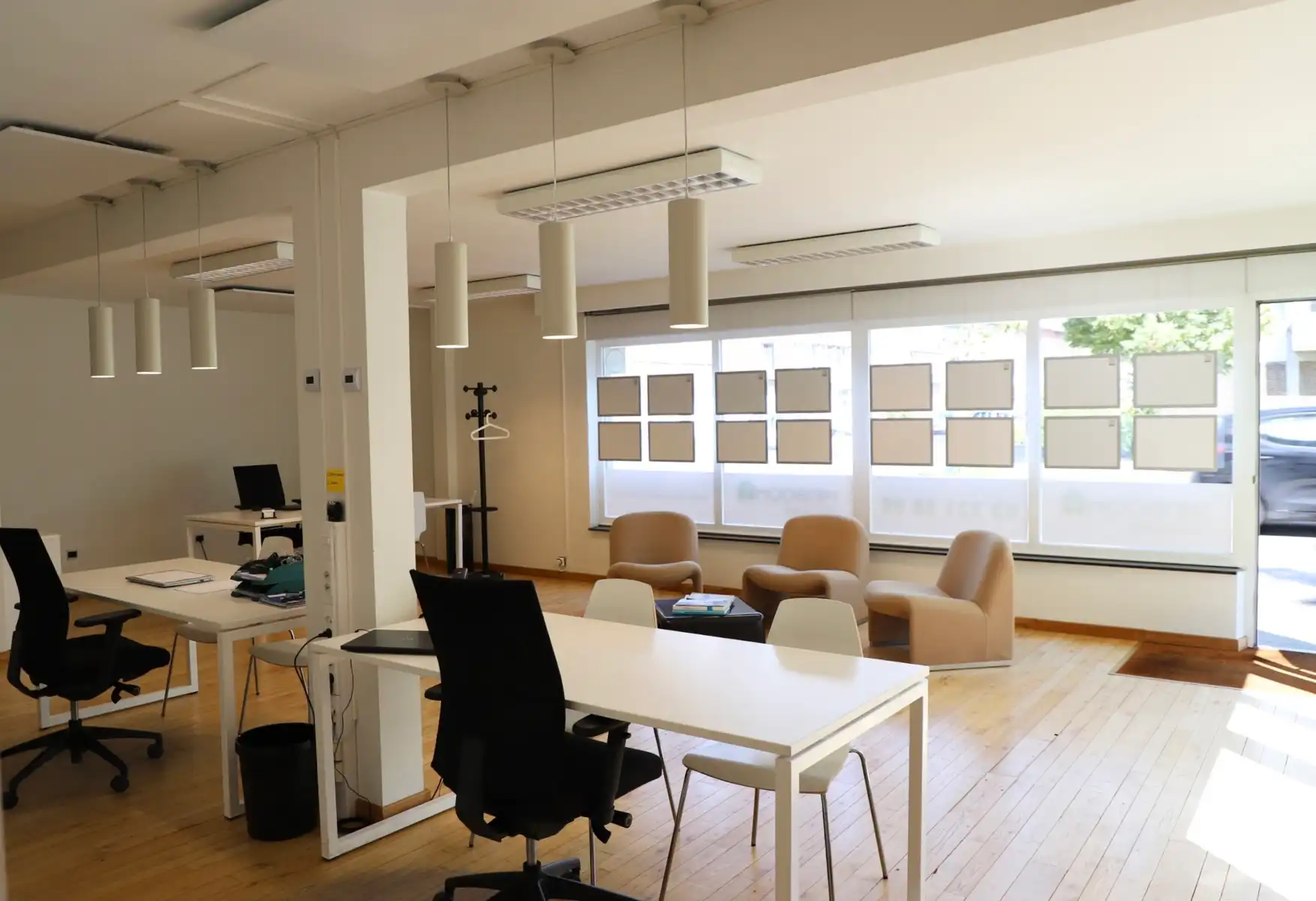 Investeringspand met uitstekende visibiliteit te Borgerhout foto 6