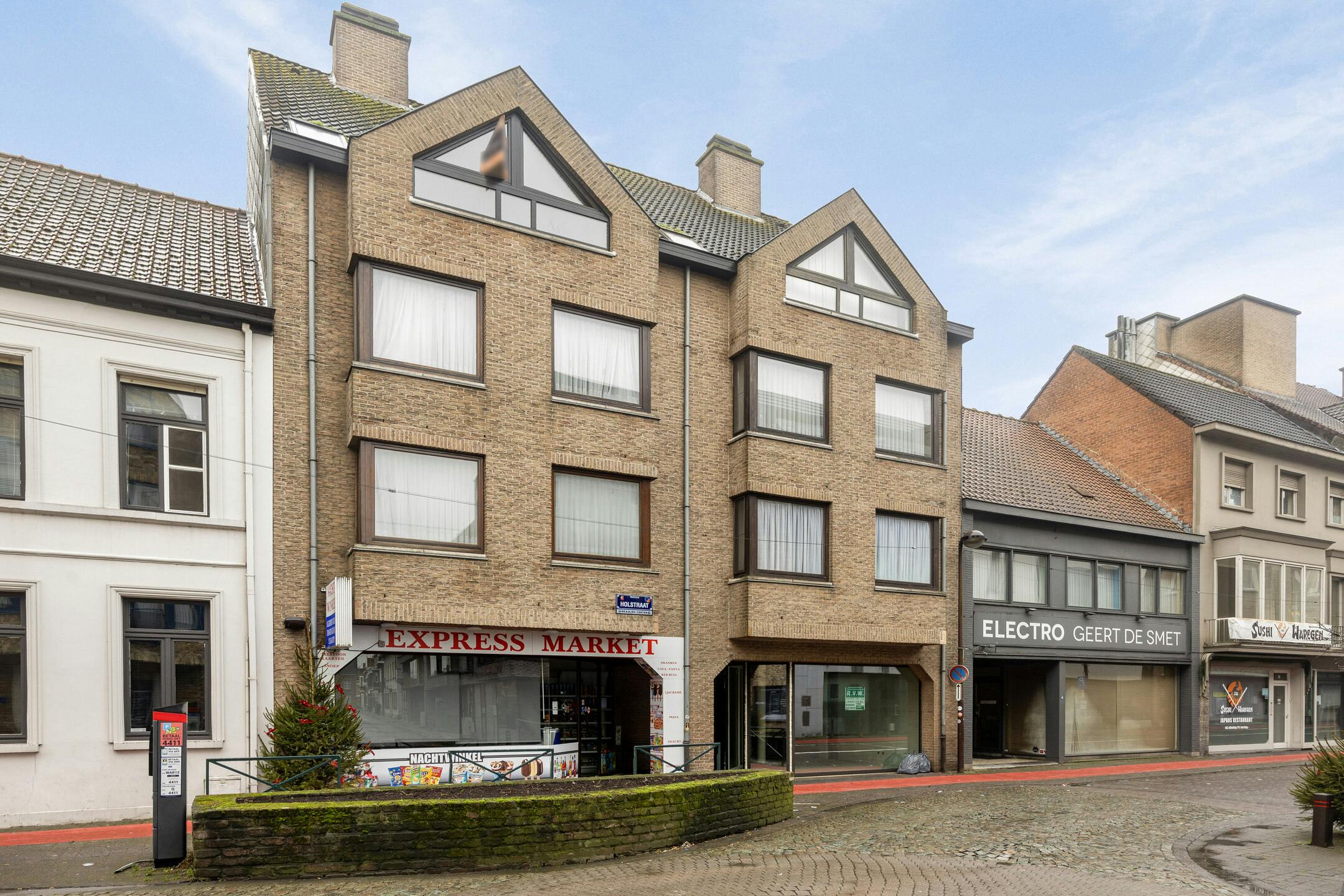 Studio te koop in het centrum van Waregem foto 3