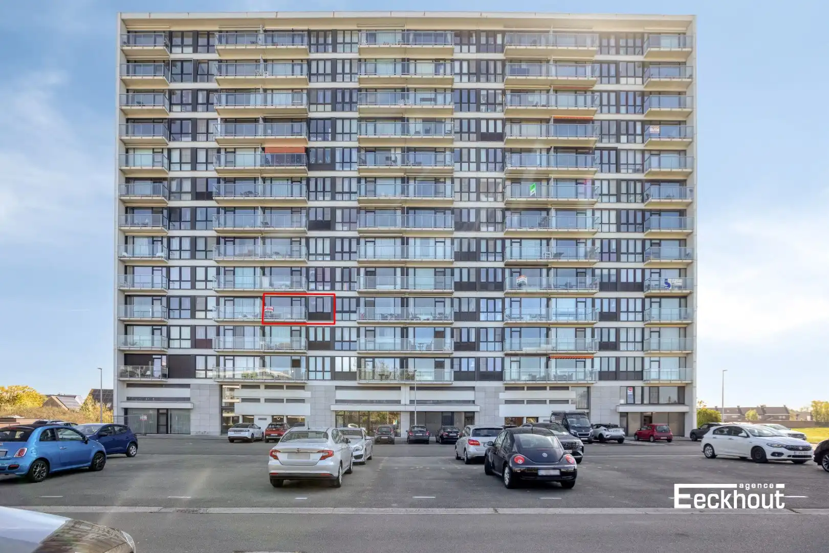 Appartement met terras en open zicht in Bredene, met autostaanplaats foto 19