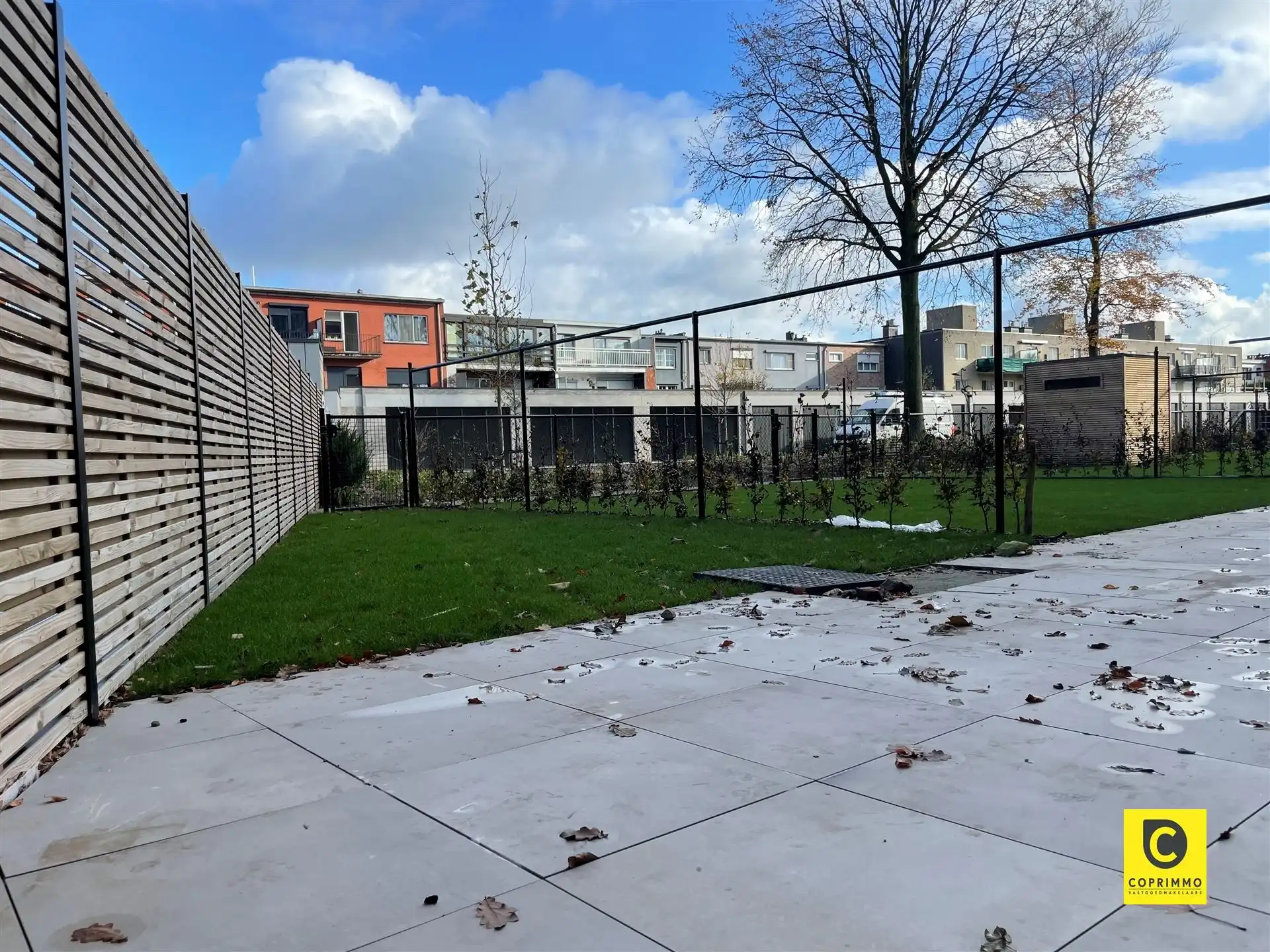 Gelijkvloers app. 2 slk. tuin en P  foto 5