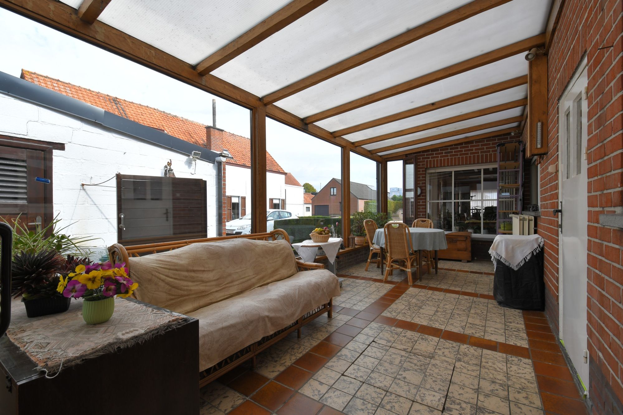 Rustig en centraal gelegen woning met landelijk uitzicht, grote garage en tuin foto 6