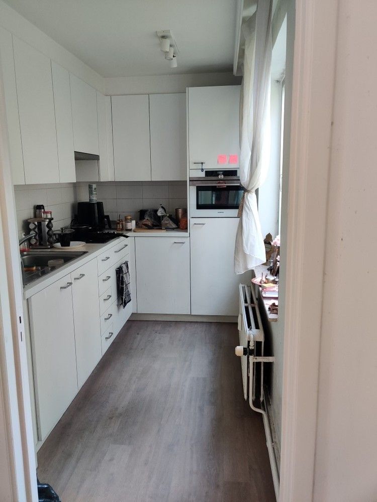 Gunstig gelegen, gerenoveerd 1-kamerappartement foto 5