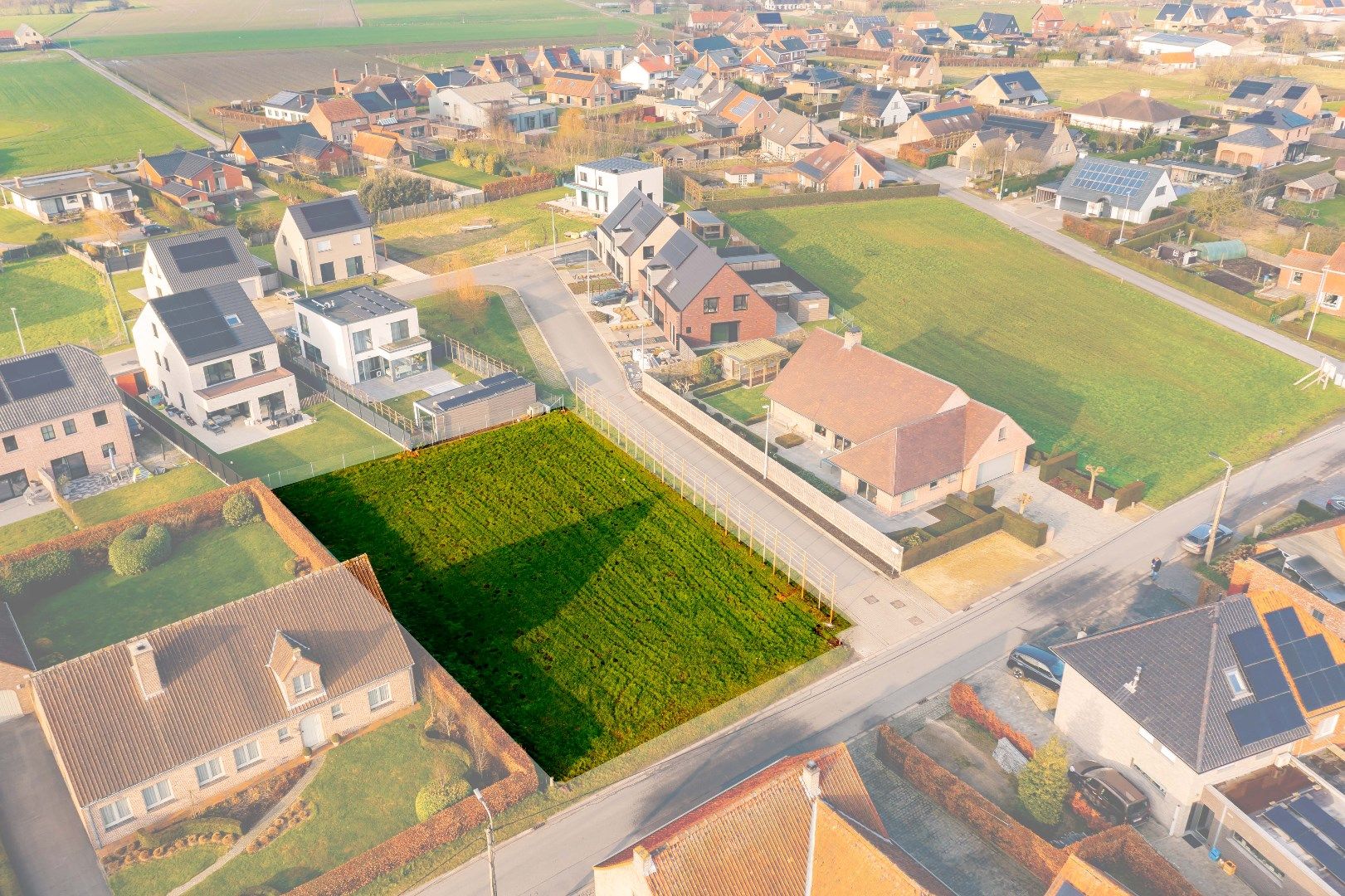 RUIM PERCEEL BOUWGROND 936 m² MET DIVERSE MOGELIJKHEDEN  foto 9