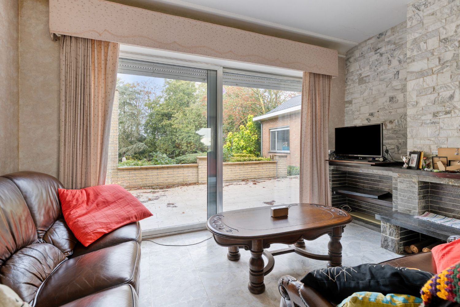 Uniek perceel met villa, loods en uitbreidingsmogelijkheiden foto 10