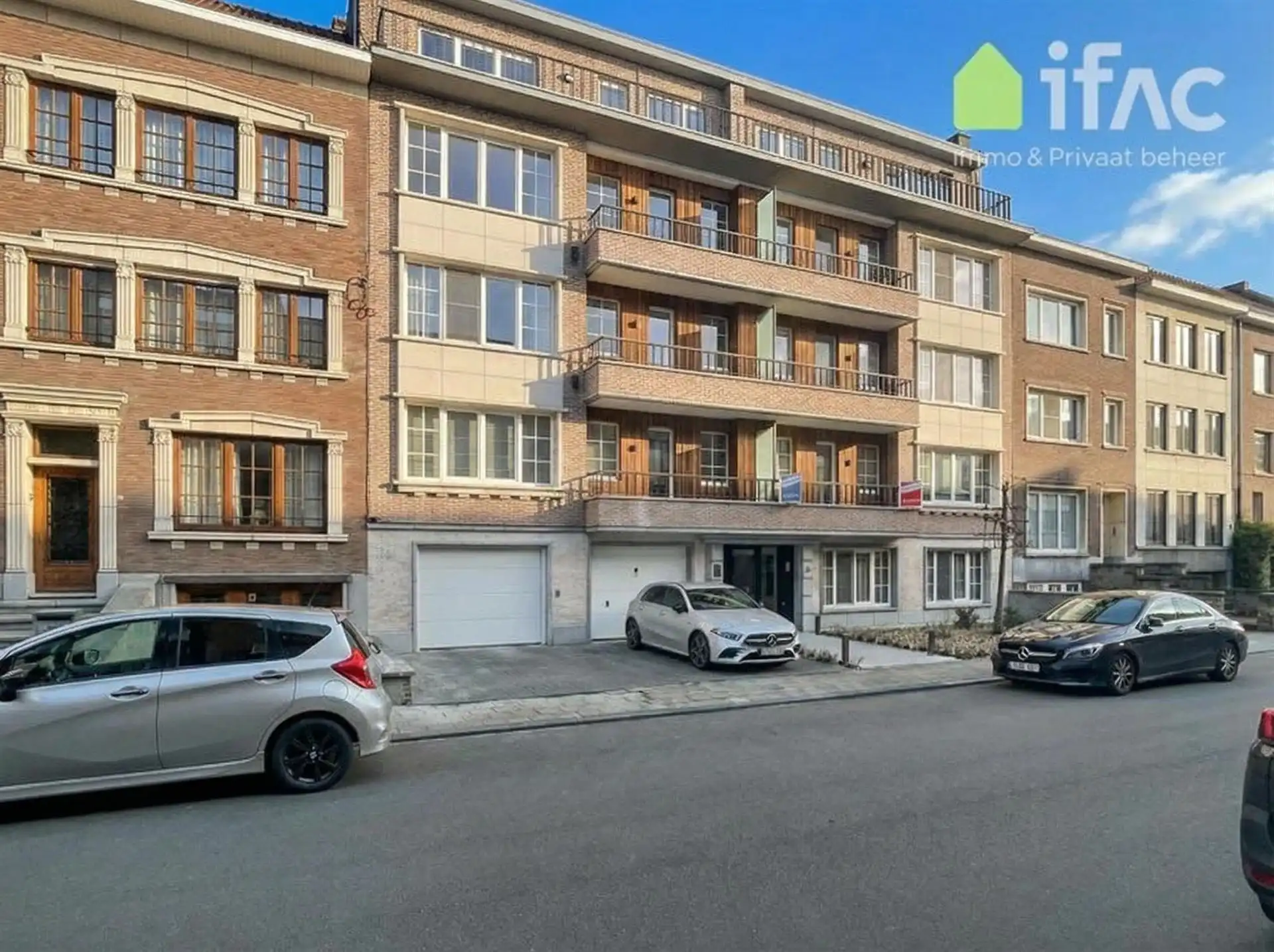 Prachtig, energiezuinig, luxe appartement m 2 slpk + garage foto {{pictureIndex}}