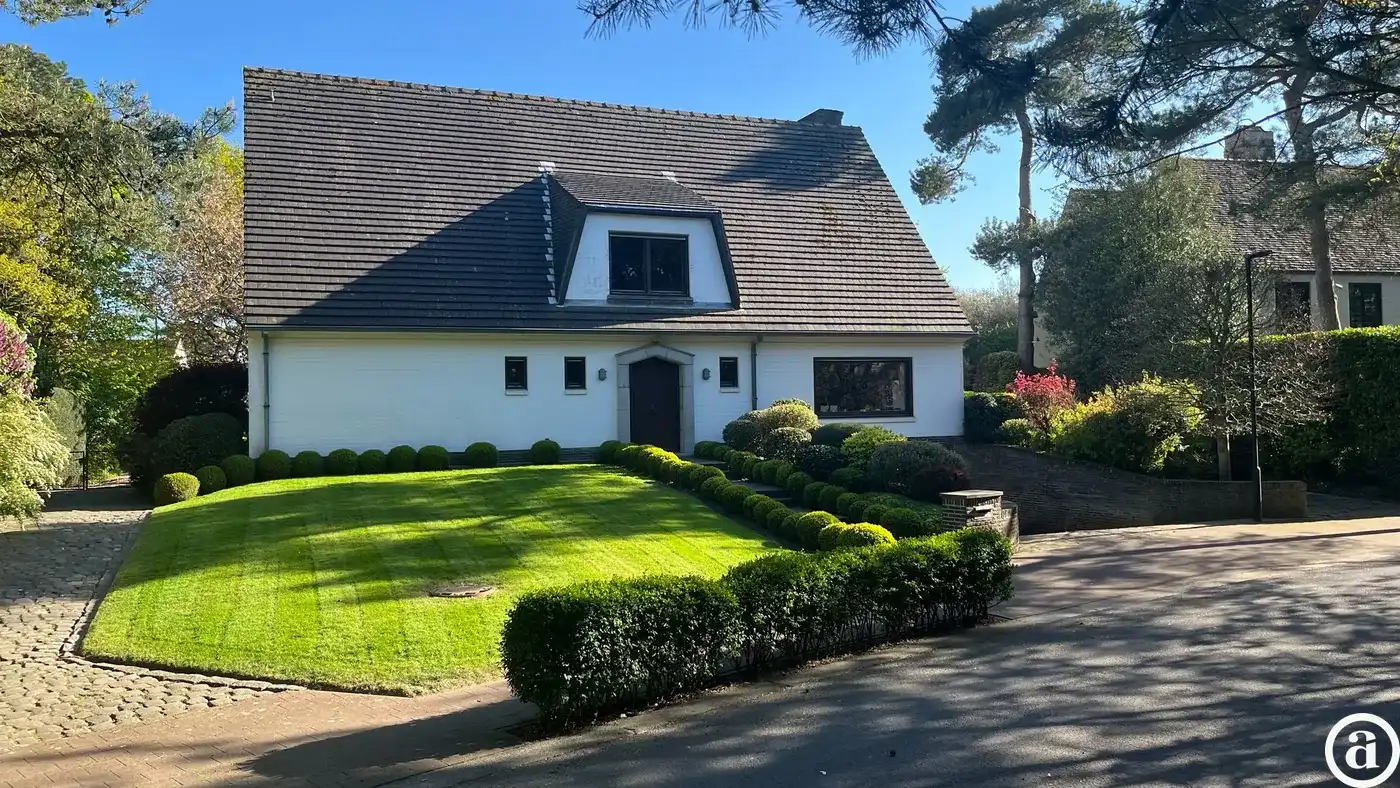 Exclusieve villa in het Zoute, rustig gelegen nabij de Boslaan op 1.704 m2 foto 9