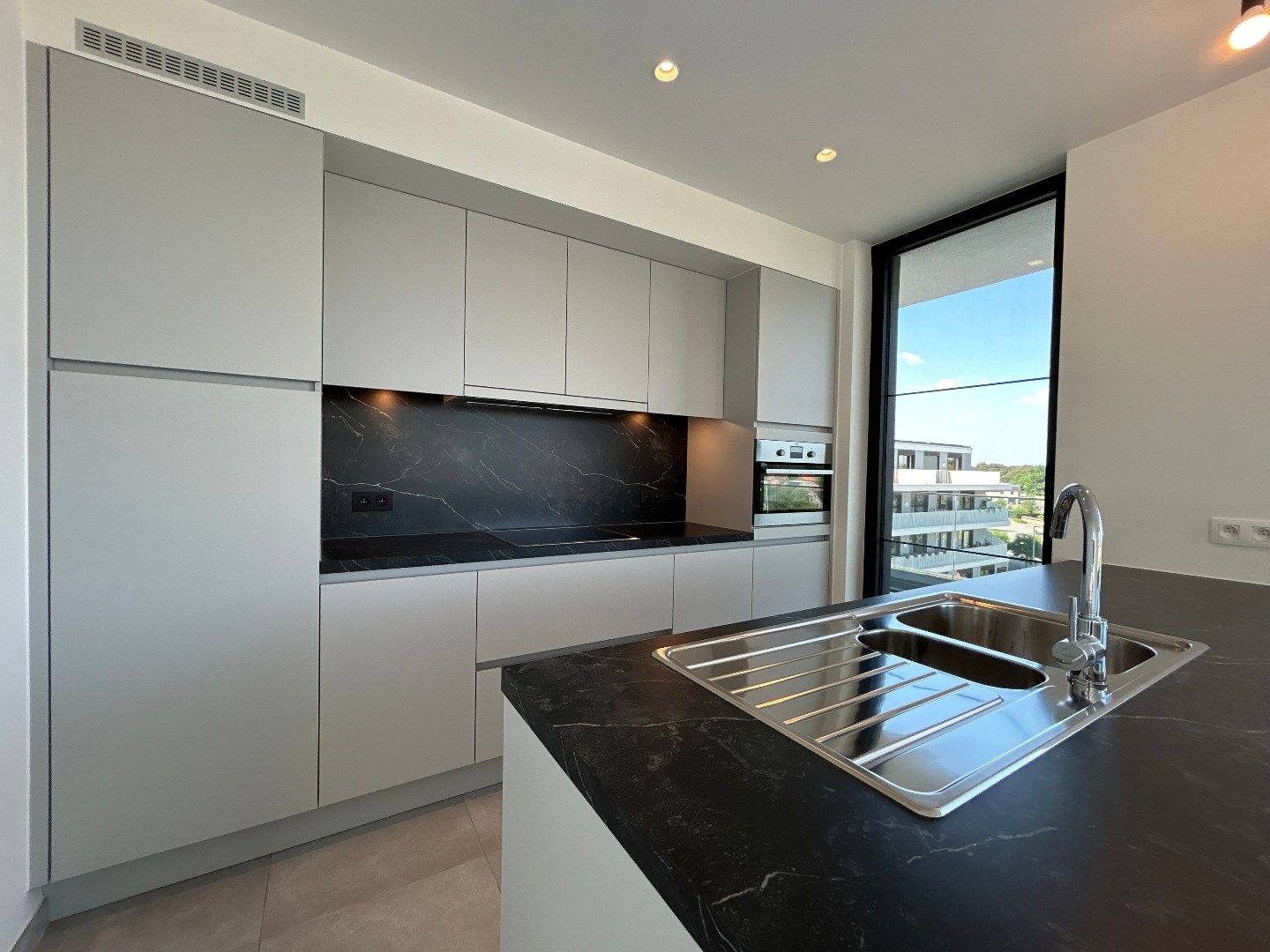 Exclusieve penthouse in het centrum van Haacht  foto 10