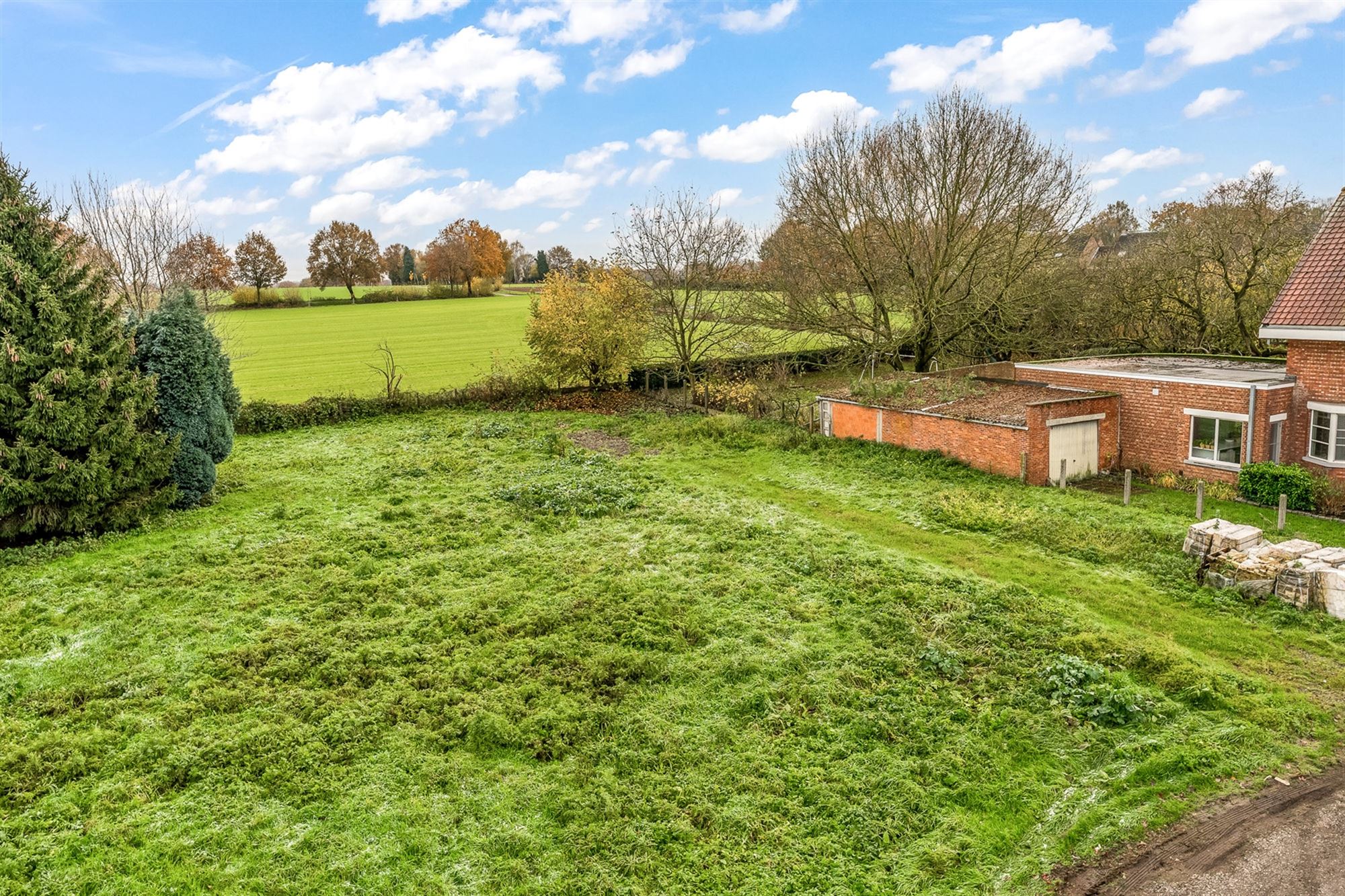 GOED GELEGEN BOUWGROND VAN 749M2 VOOR OPEN BEBOUWING foto 5