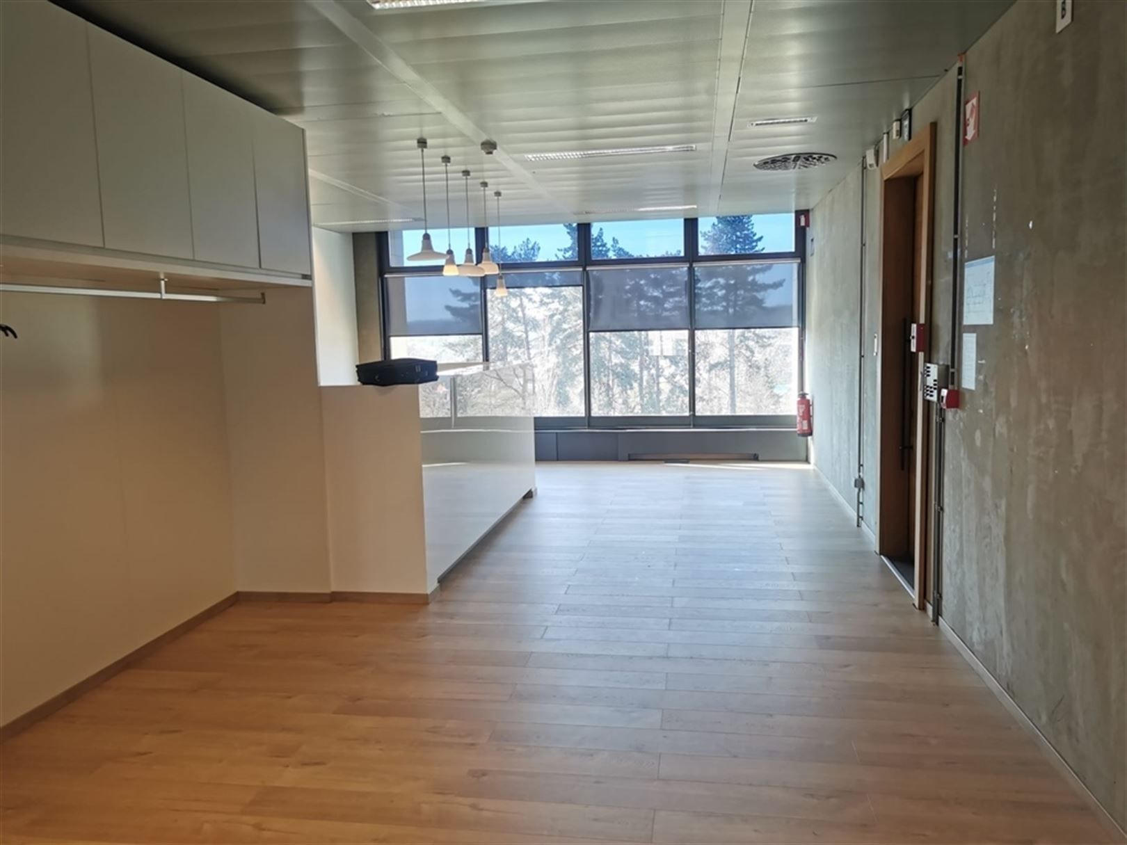 Kantoorcomplex aan de stadsrand van Leuven foto 17