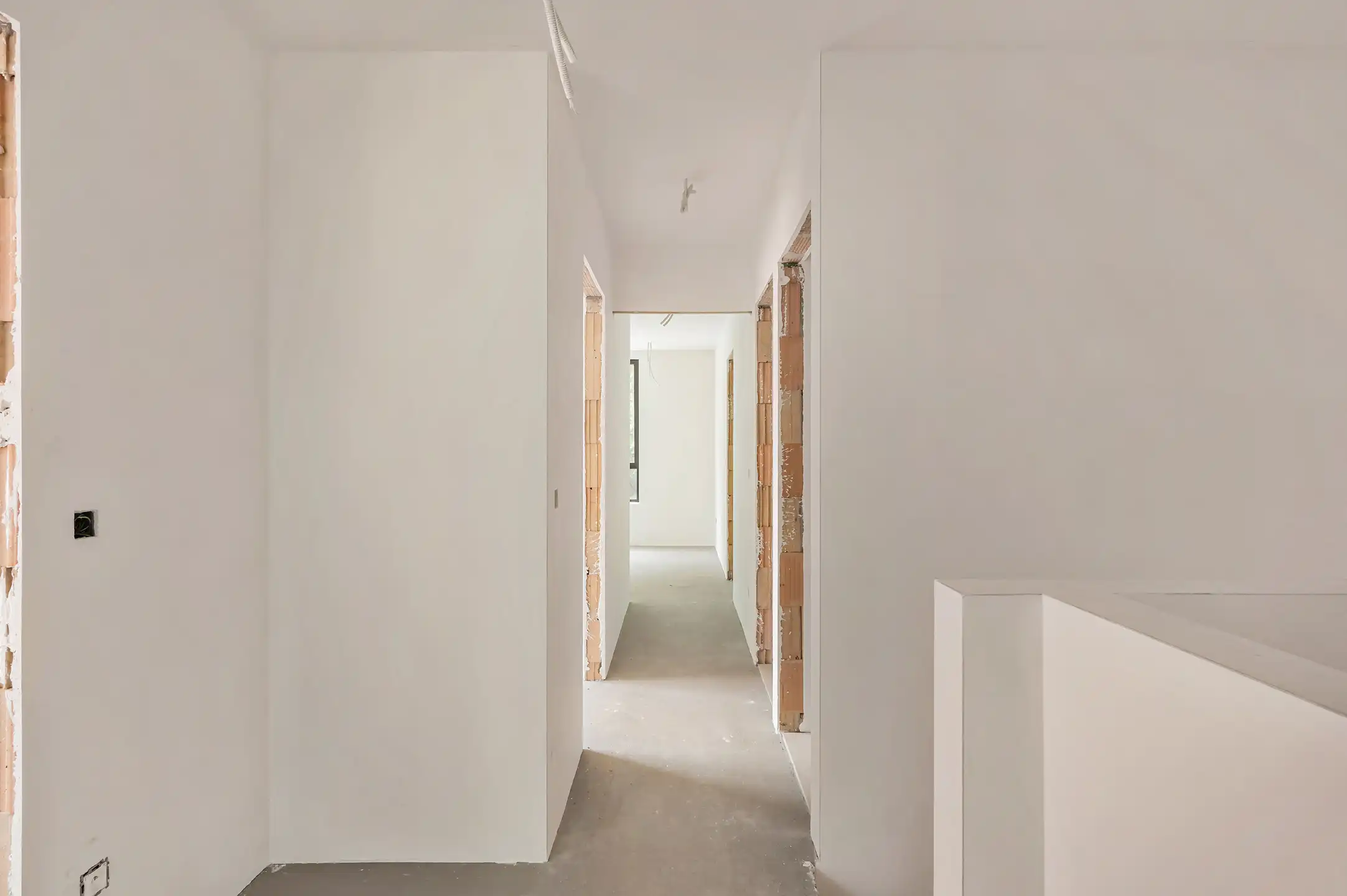Nieuwbouwproject met halfopen woningen, 4 slpk en 2 badk! foto 10