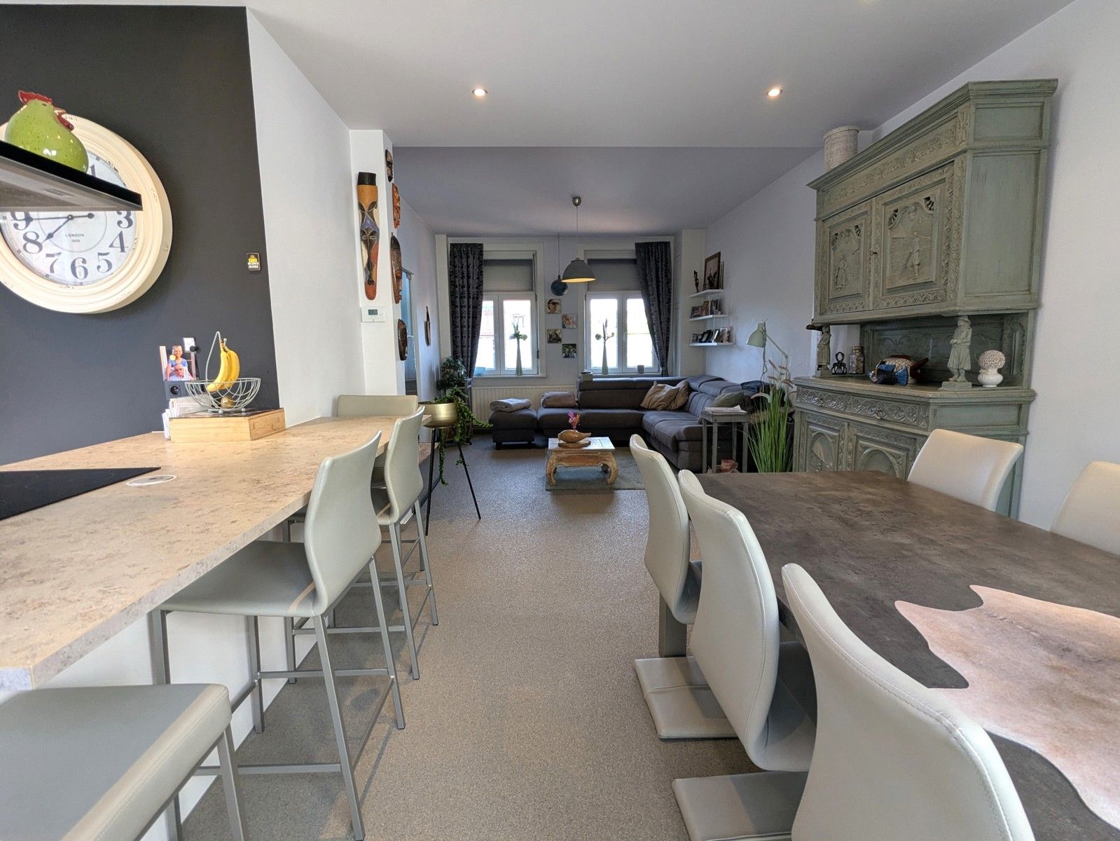 Charmante hoekwoning met knappe afwerking op idyllische plek foto 3