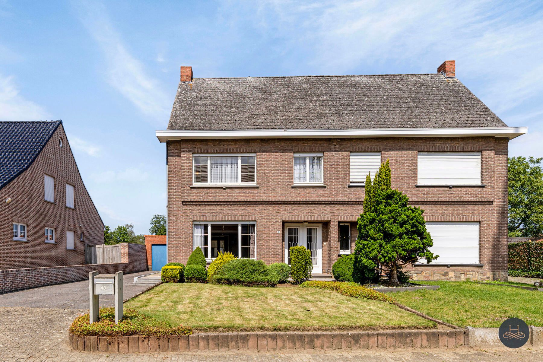 Liefdevol onderhouden woning met 4 slaapkamers foto 1