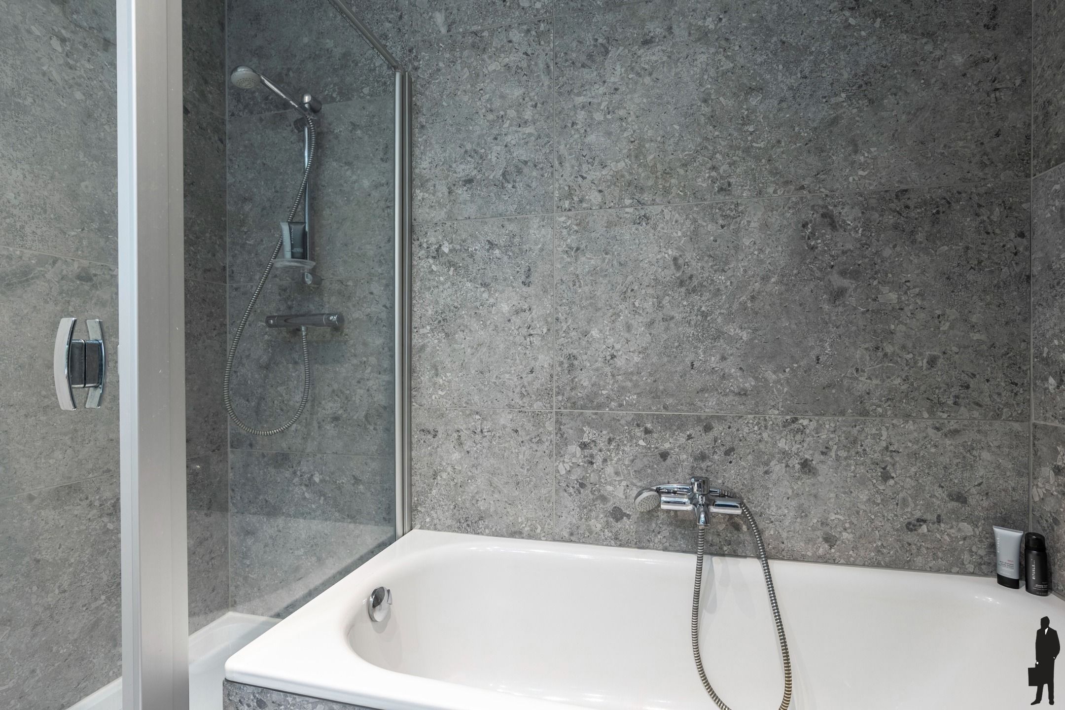 Instapklaar penthouse met zonnig royaal dakterras ! foto 14