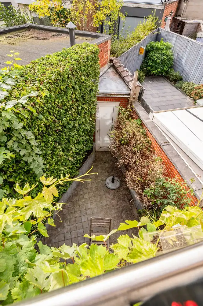 Ruime en goed onderhouden gezinswoning op een uitstekende locatie. foto 41