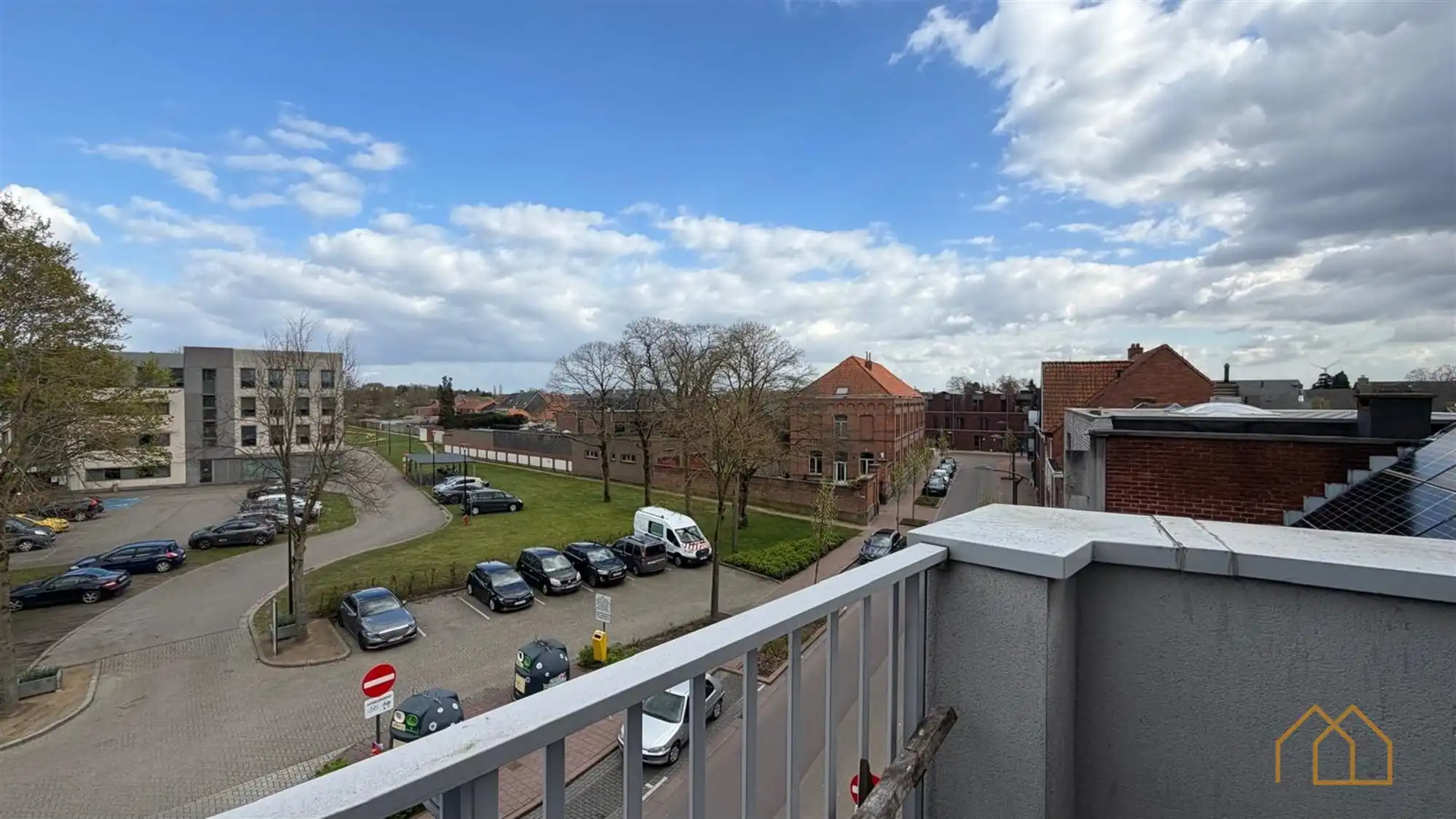 Modern appartement met mooi uitzicht foto 2