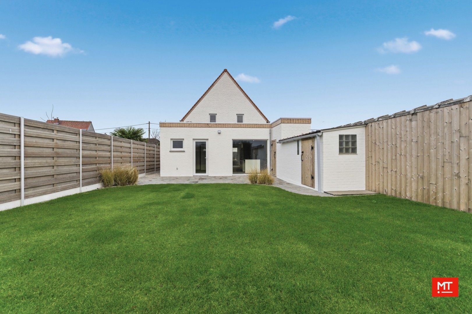 Landelijke, gerenoveerde woning met 3 slaapkamers en tuin in het rustige Poelkapelle foto 17