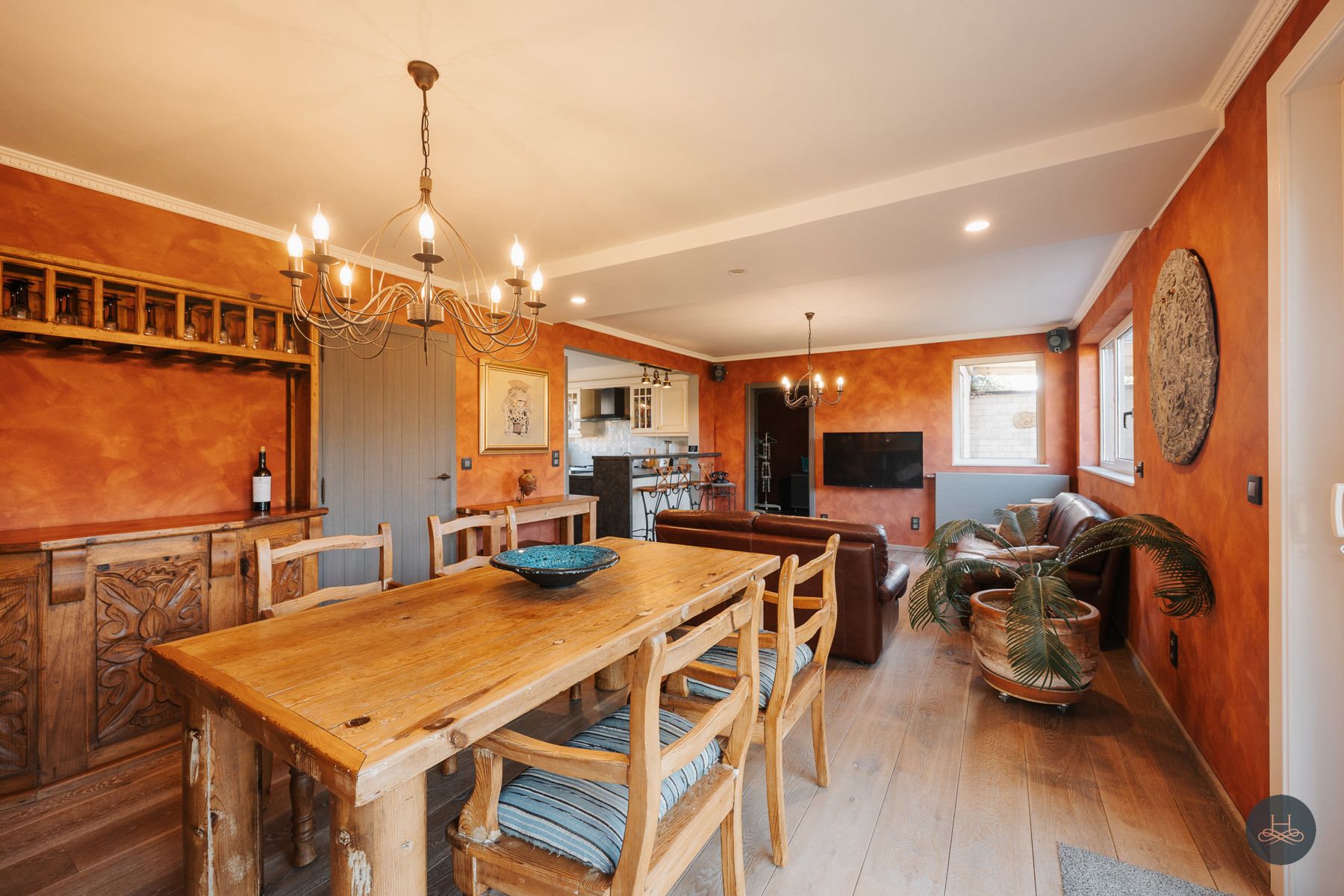 Prachtige HOB met zuiderse tint! foto 4