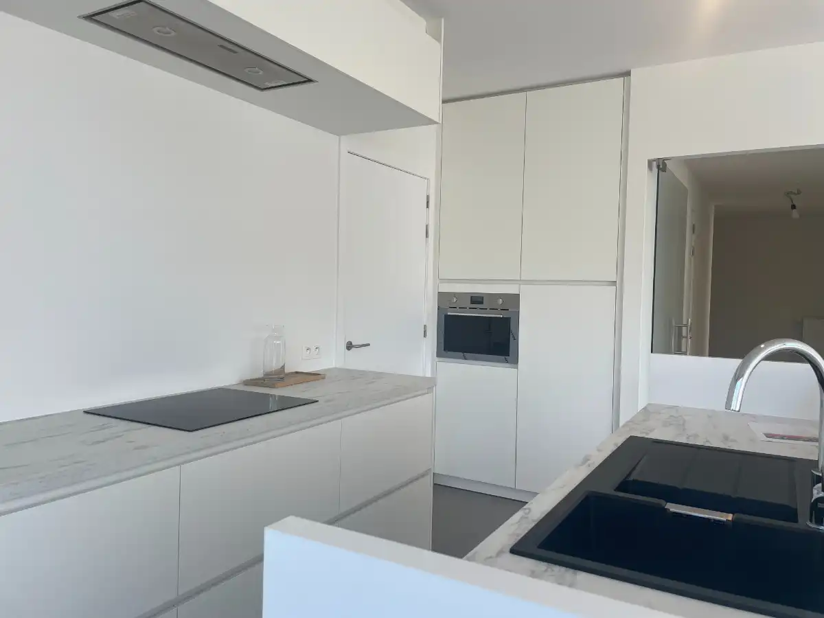 Nieuwbouw twee-slaapkamer appartement foto 28