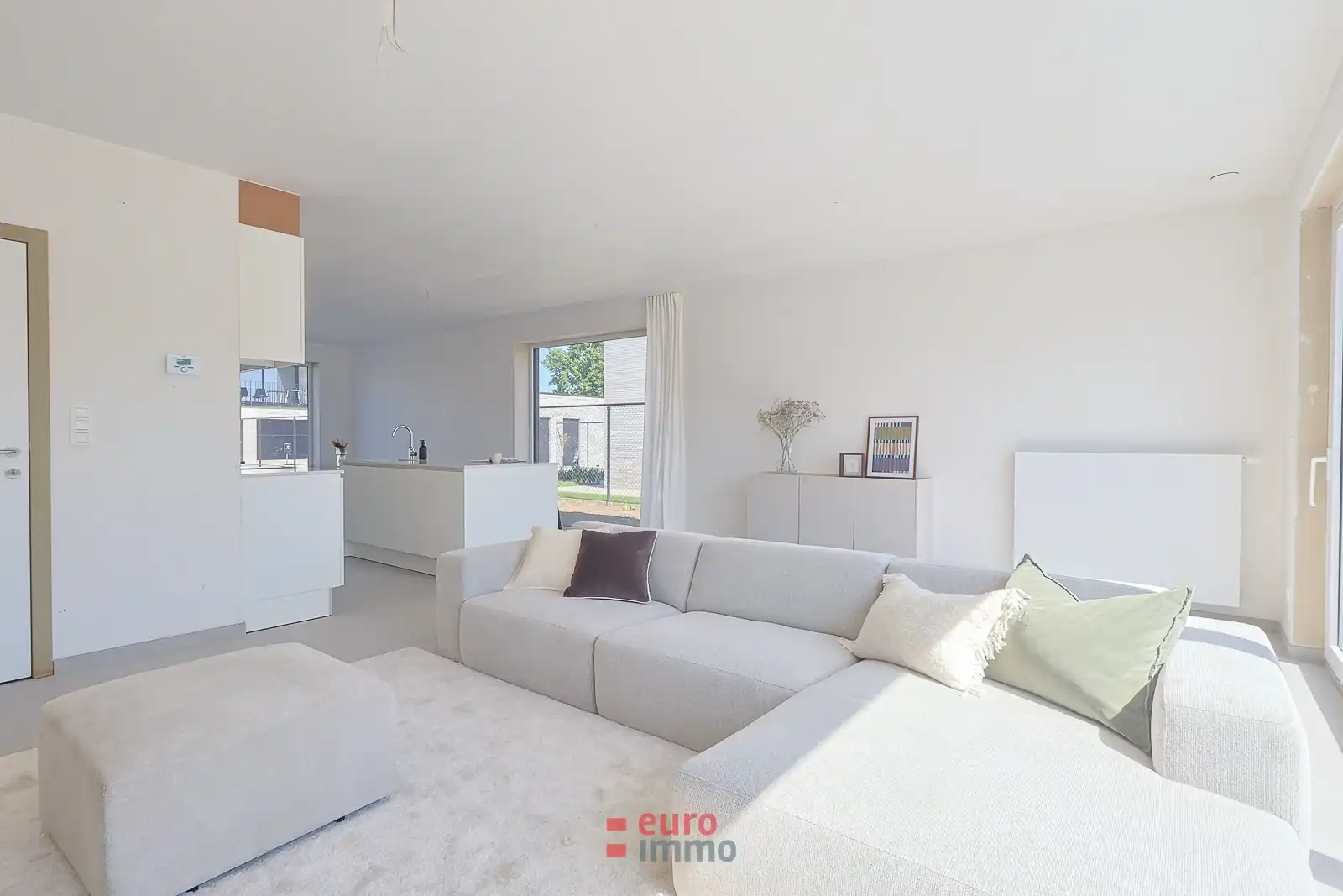 Luxueuze nieuwbouwwoning op centrale locatie in Torhout! foto 7