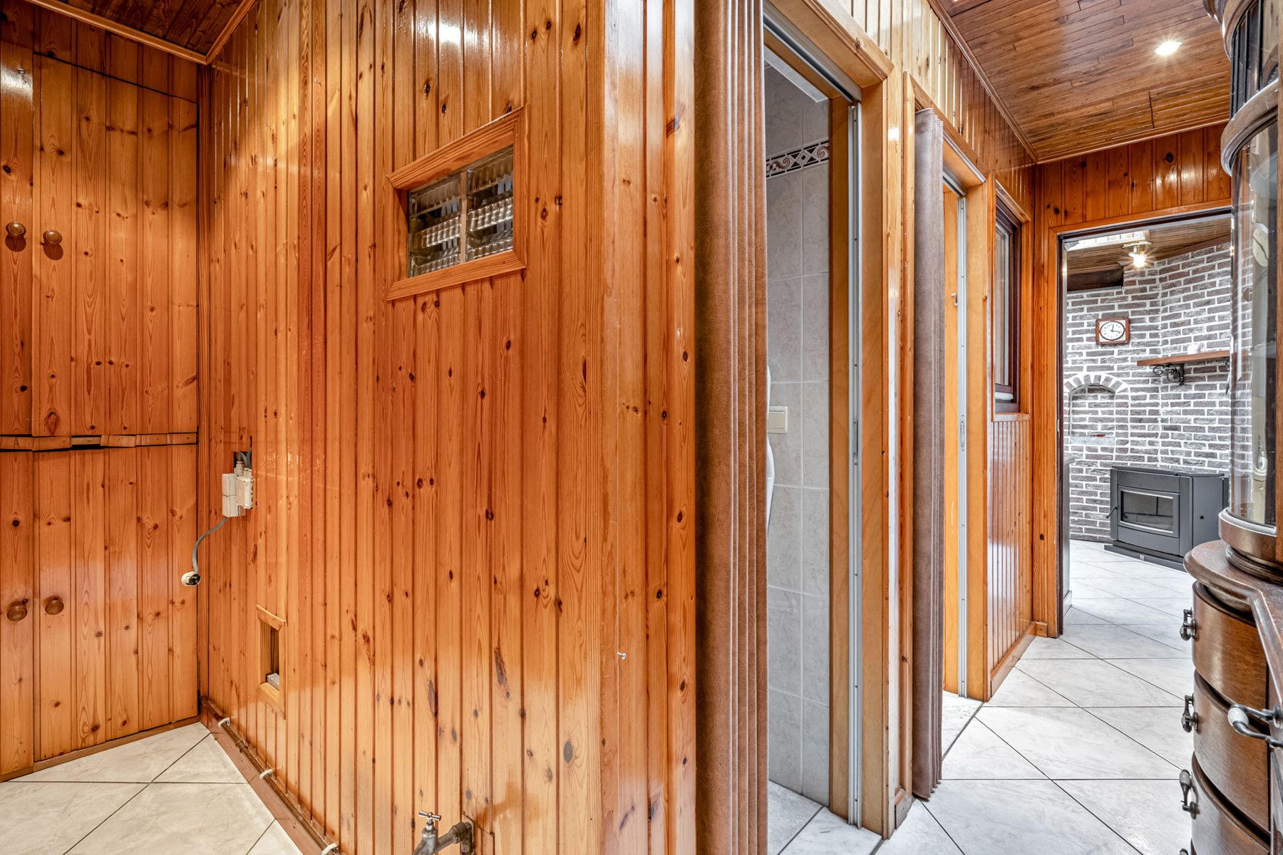 Te renoveren woning met stadstuin & 3slpks foto 8